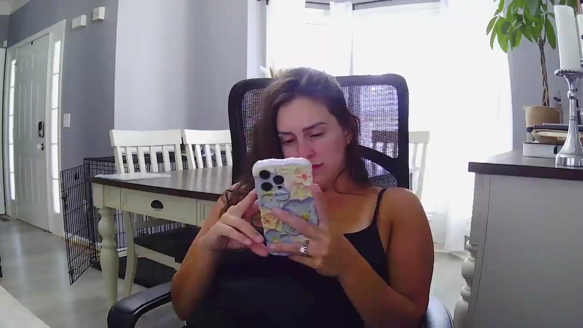 Gallery image thumbnail from SSHBBQ's myfreecams stream on, 06/25/2025, 19:05 image 3 of 20