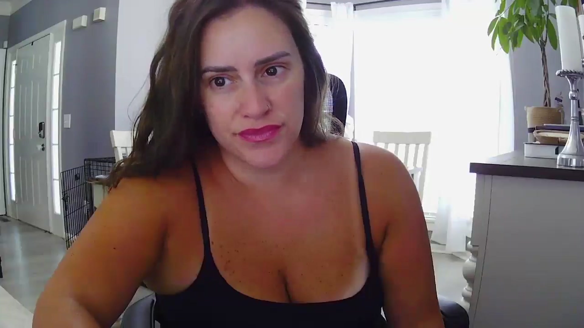 Gallery image thumbnail from SSHBBQ's myfreecams stream on, 06/25/2025, 19:05 image 8 of 20