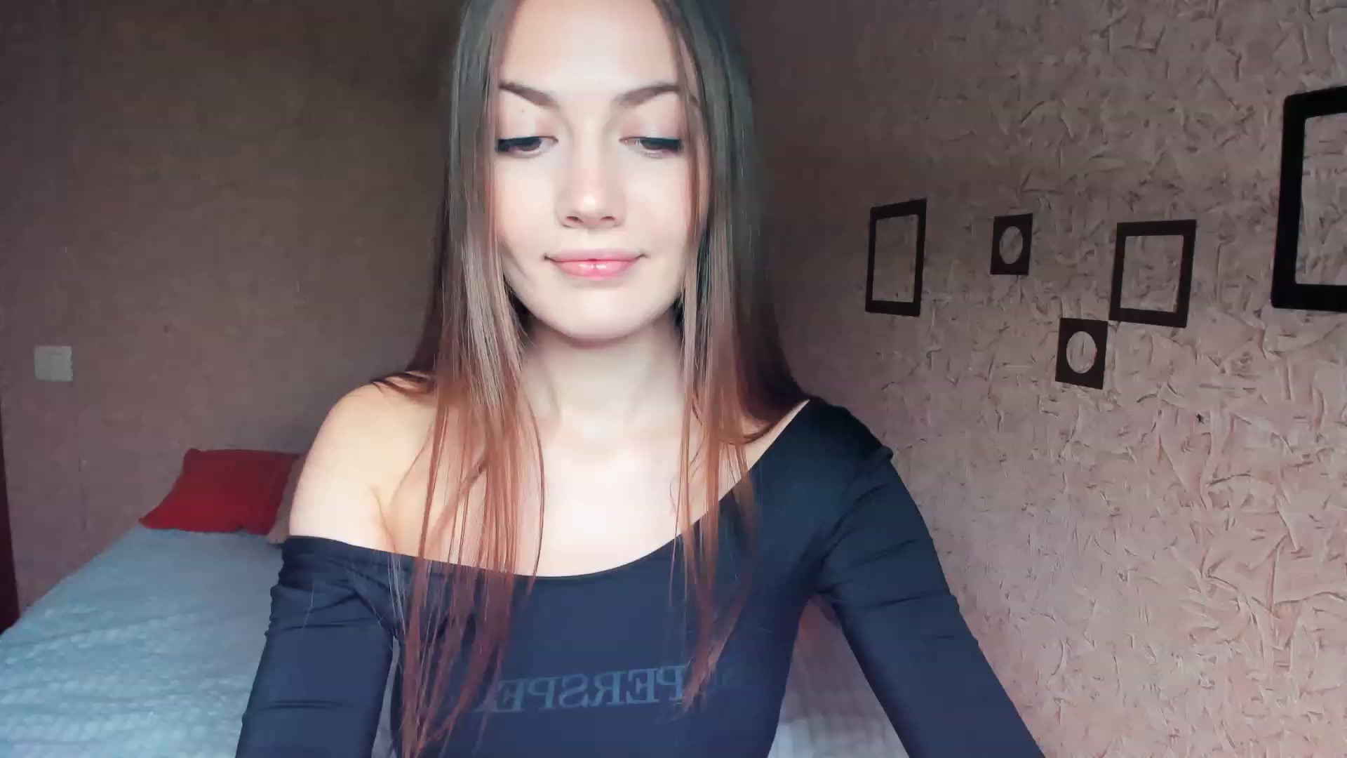 Gallery image thumbnail from SSunSShine's myfreecams stream on, 11/15/2022, 13:32 image 11 of 20