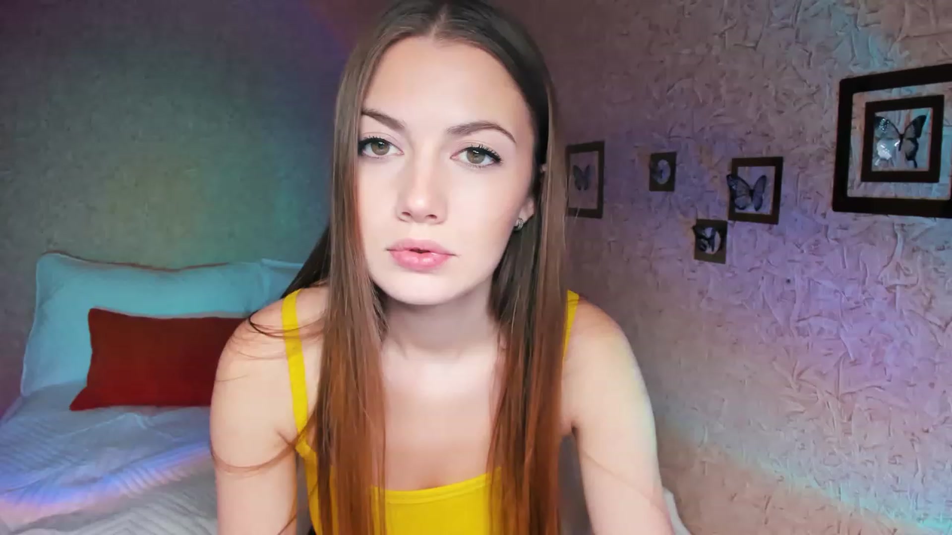 Gallery image thumbnail from SSunSShine's myfreecams stream on, 12/06/2022, 13:40 image 2 of 20