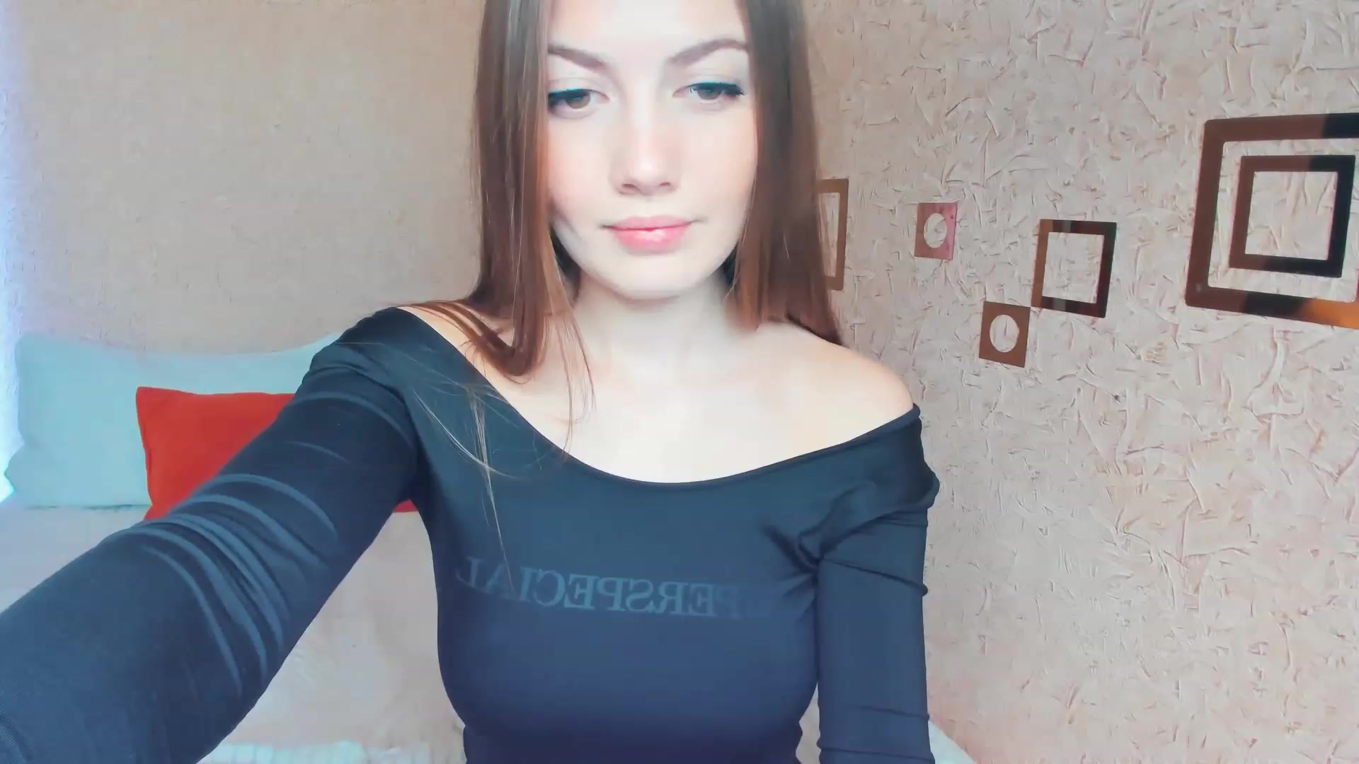 Gallery image thumbnail from SSunSShine's myfreecams stream on, 02/07/2023, 09:26 image 20 of 20