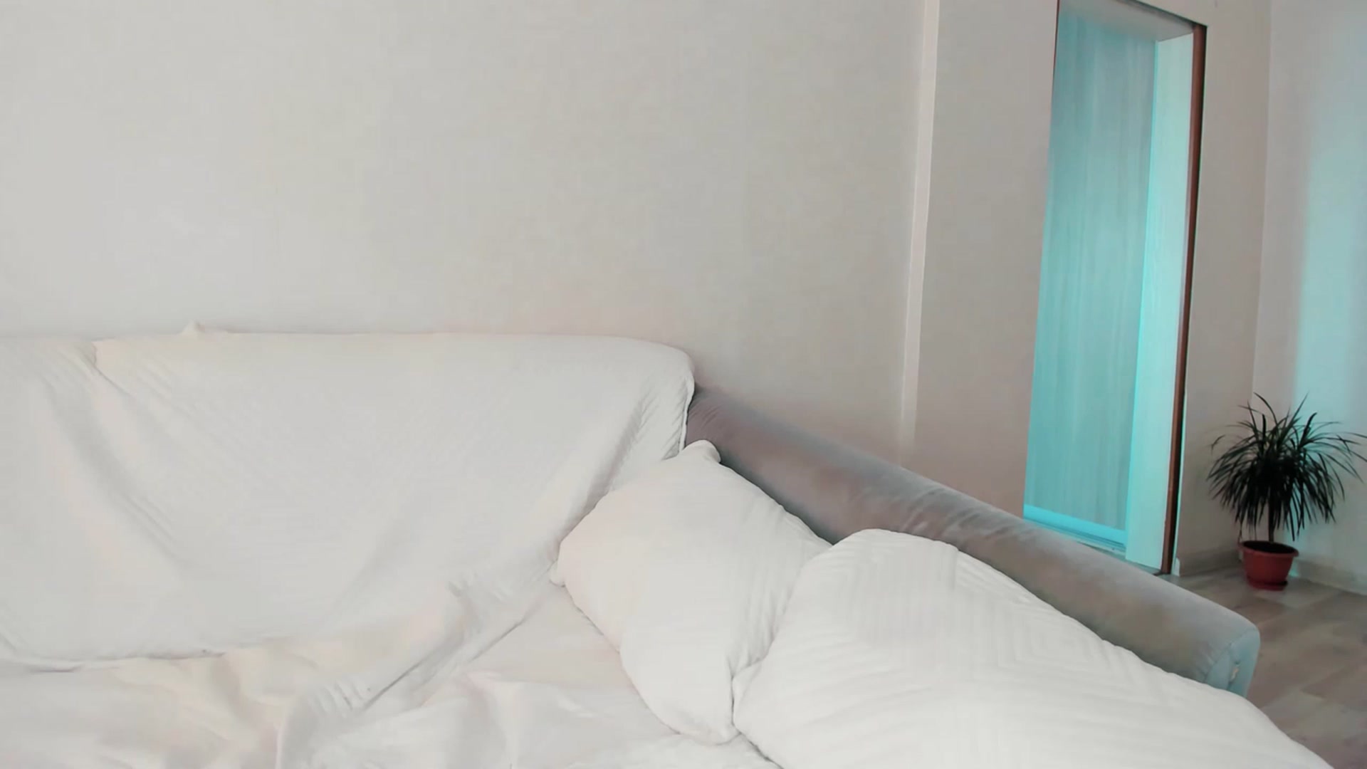 Gallery image thumbnail from SSunSShine's myfreecams stream on, 08/03/2023, 11:05 image 13 of 20