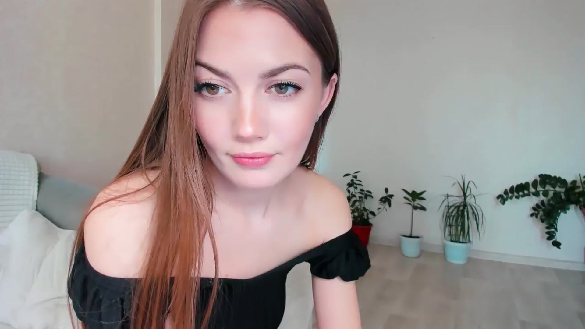 Gallery image thumbnail from SSunSShine's myfreecams stream on, 05/07/2024, 08:33 image 16 of 20