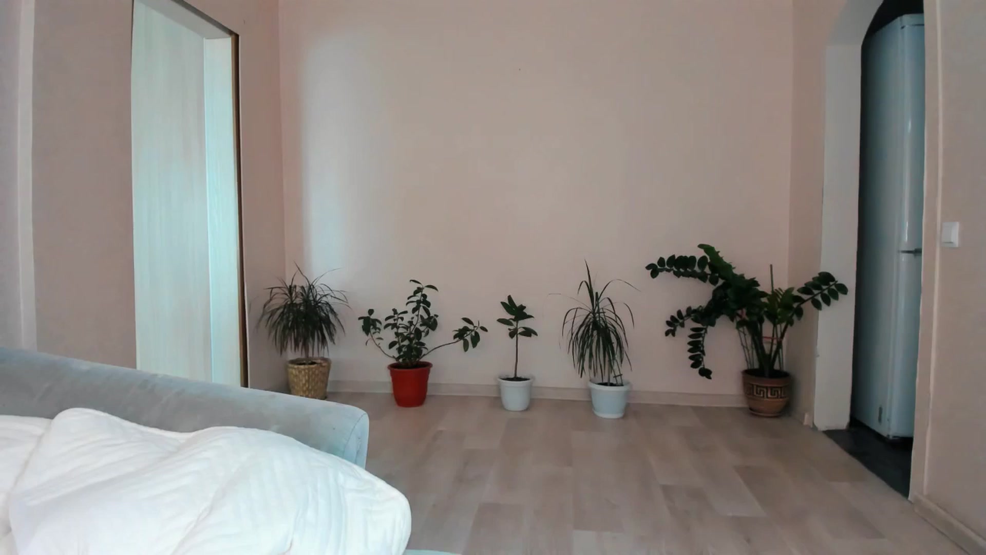 Gallery image thumbnail from SSunSShine's myfreecams stream on, 08/13/2024, 12:37 image 13 of 20