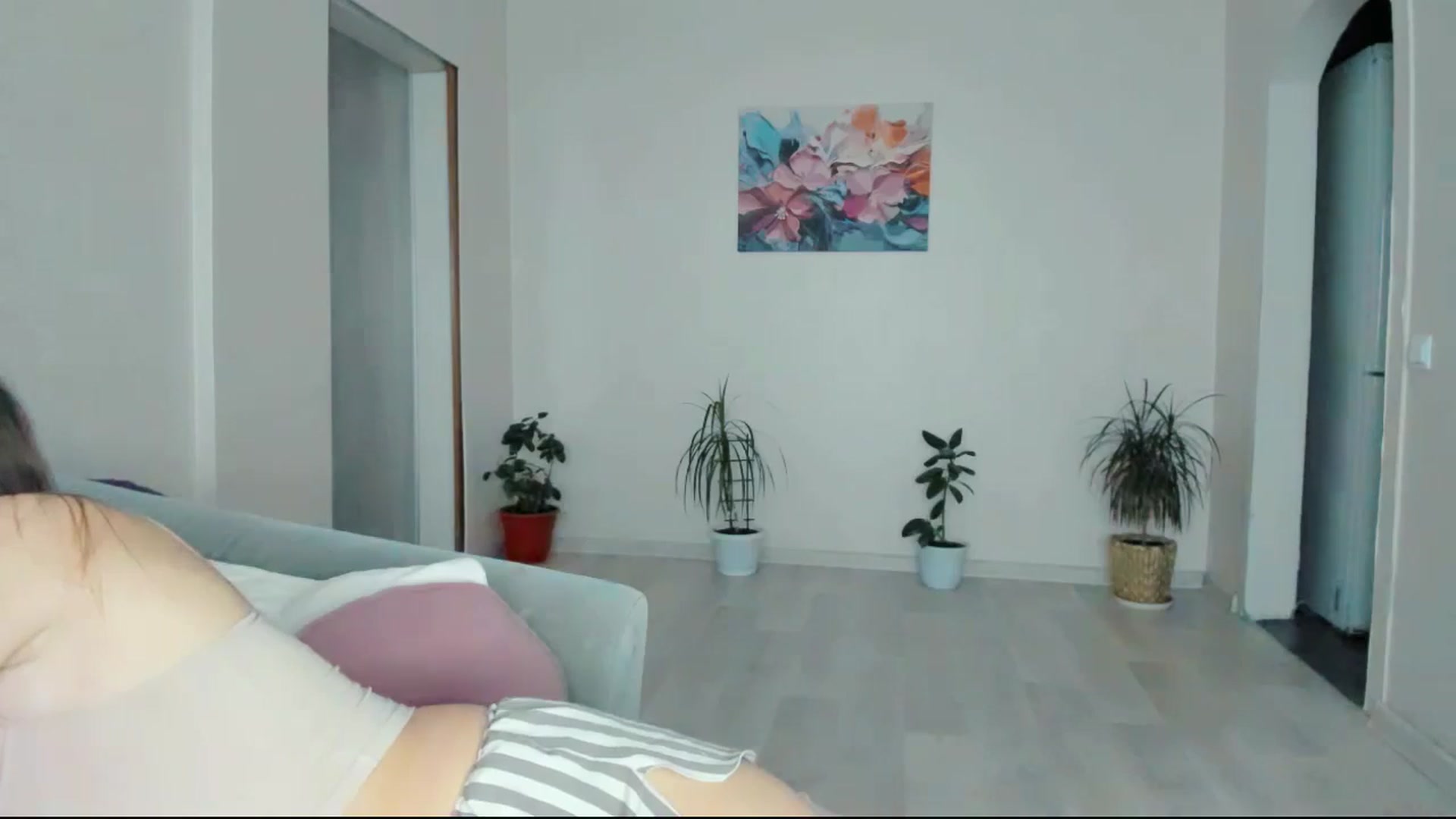 Gallery image thumbnail from SSunSShine's myfreecams stream on, 12/09/2025, 13:01 image 7 of 20