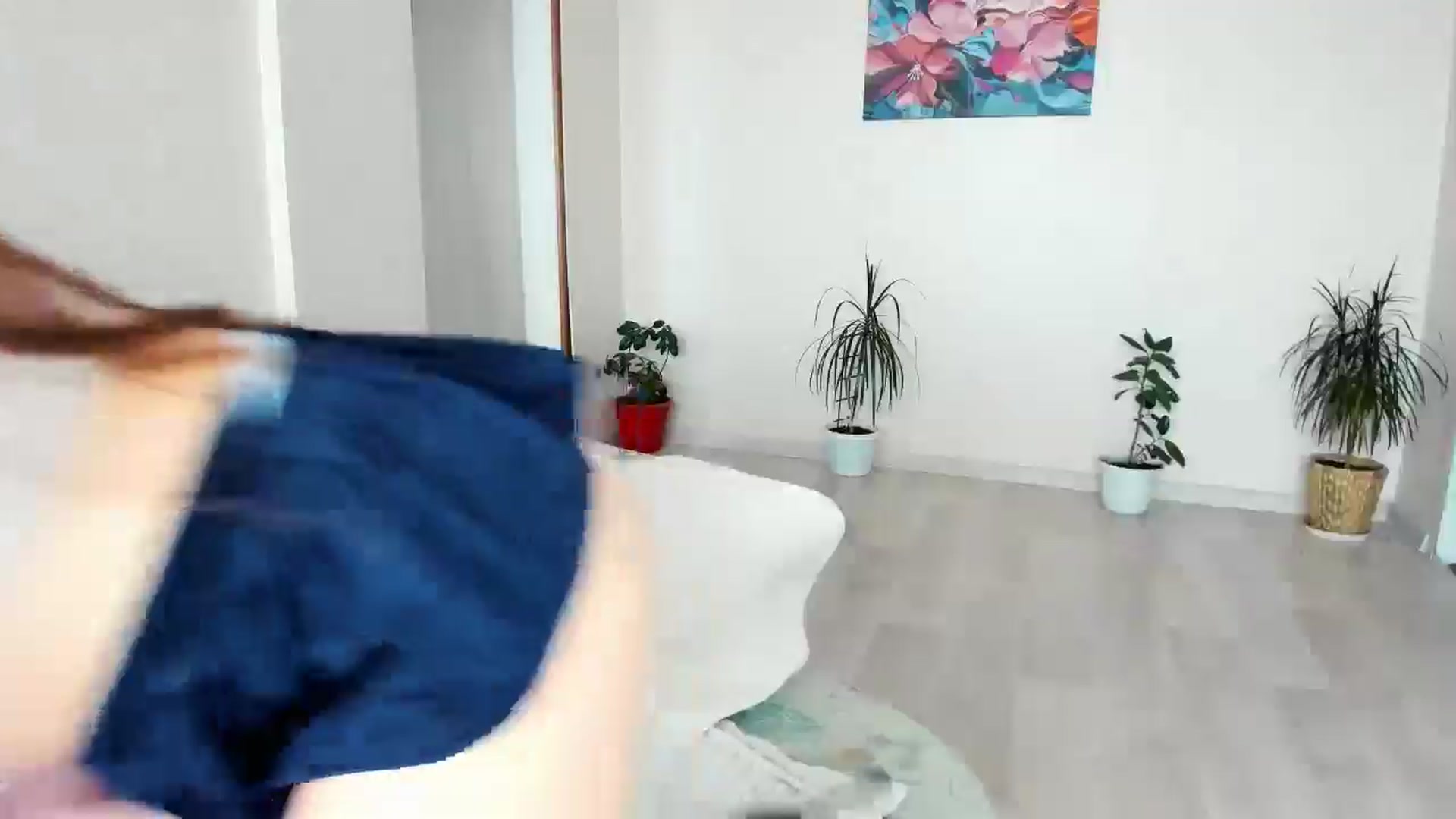 Gallery image thumbnail from SSunSShine's myfreecams stream on, 04/02/2026, 09:09 image 3 of 20
