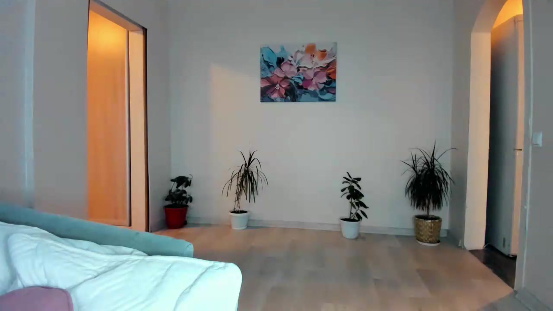 Gallery image thumbnail from SSunSShine's myfreecams stream on, 07/23/2026, 14:46 image 19 of 20