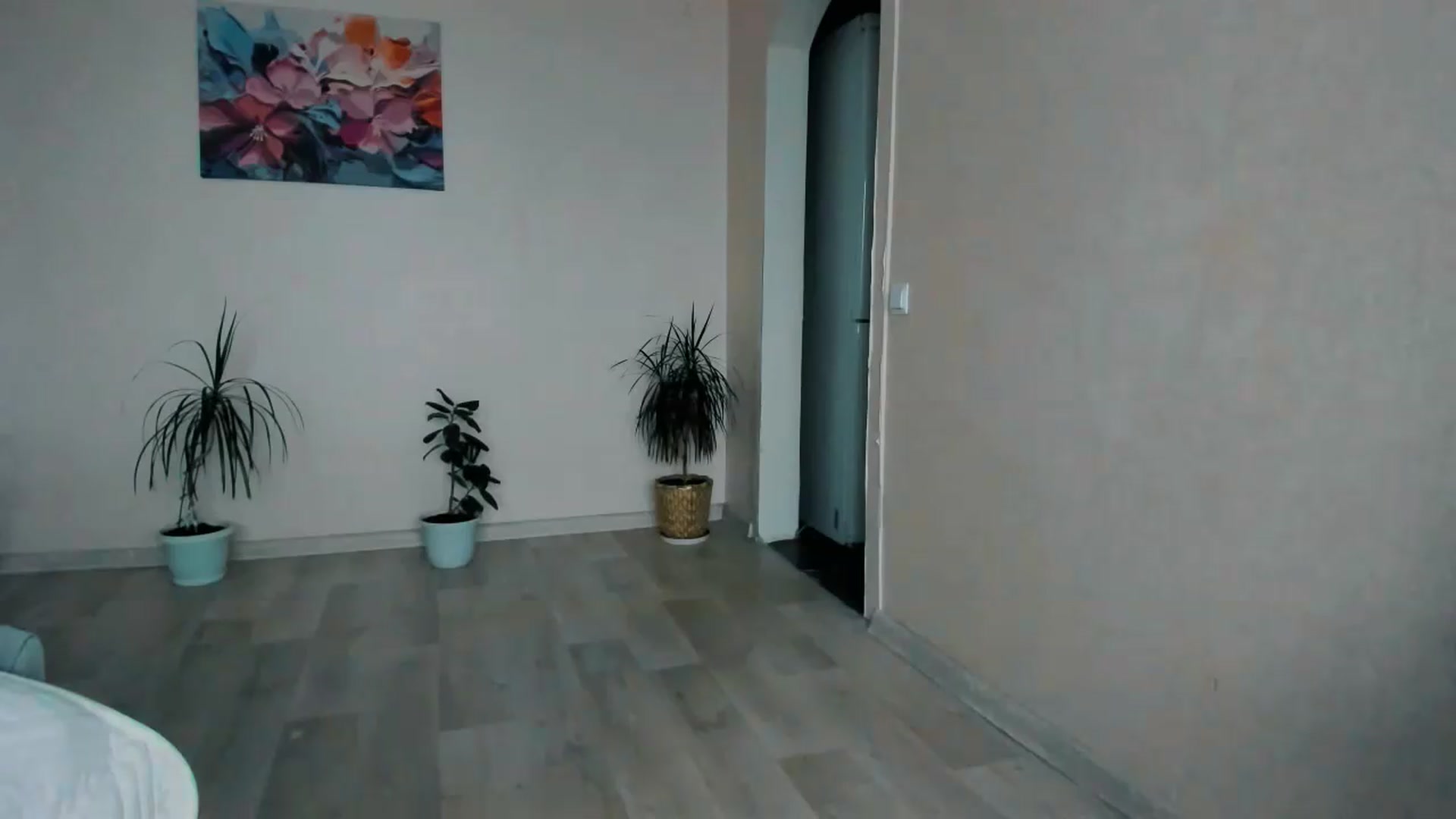 Gallery image thumbnail from SSunSShine's myfreecams stream on, 08/12/2026, 13:54 image 12 of 20