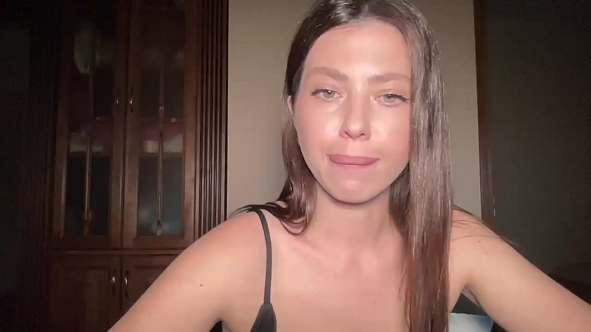 Gallery image thumbnail from STARRY_LADY's myfreecams stream on, 05/20/2025, 17:20 image 8 of 20
