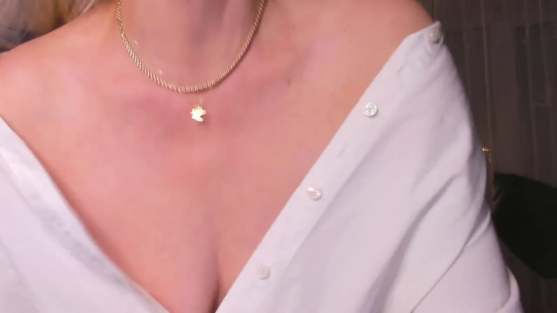 Gallery image thumbnail from STARvanessa1's myfreecams stream on, 12/05/2024, 20:45 image 17 of 20