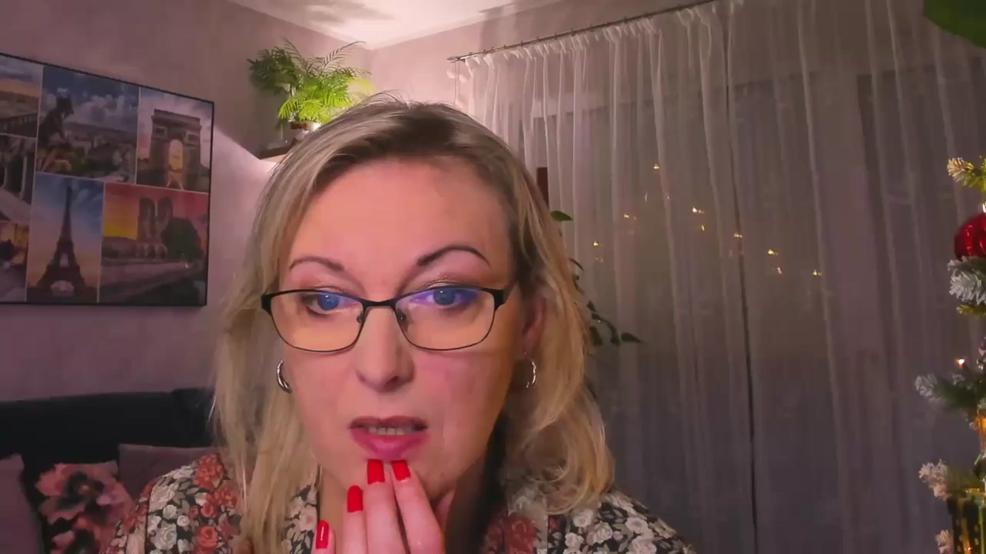 Gallery image thumbnail from STARvanessa1's myfreecams stream on, 01/09/2025, 15:42 image 13 of 20