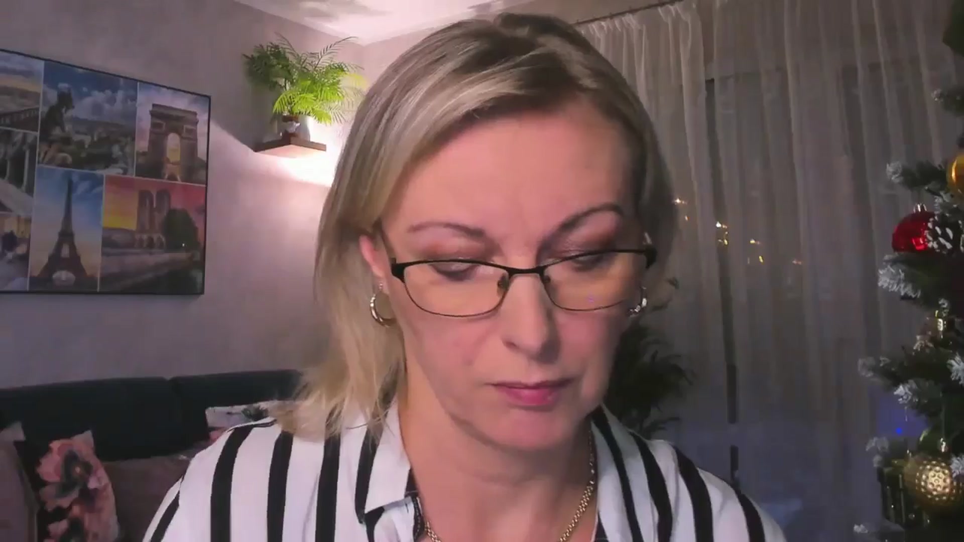 Gallery image thumbnail from STARvanessa1's myfreecams stream on, 01/12/2025, 15:30 image 18 of 20