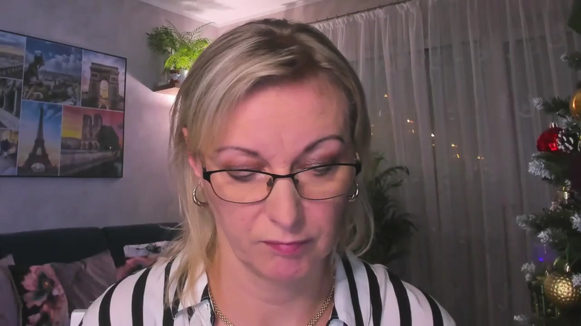 Gallery image thumbnail from STARvanessa1's myfreecams stream on, 01/12/2025, 17:19 image 17 of 20