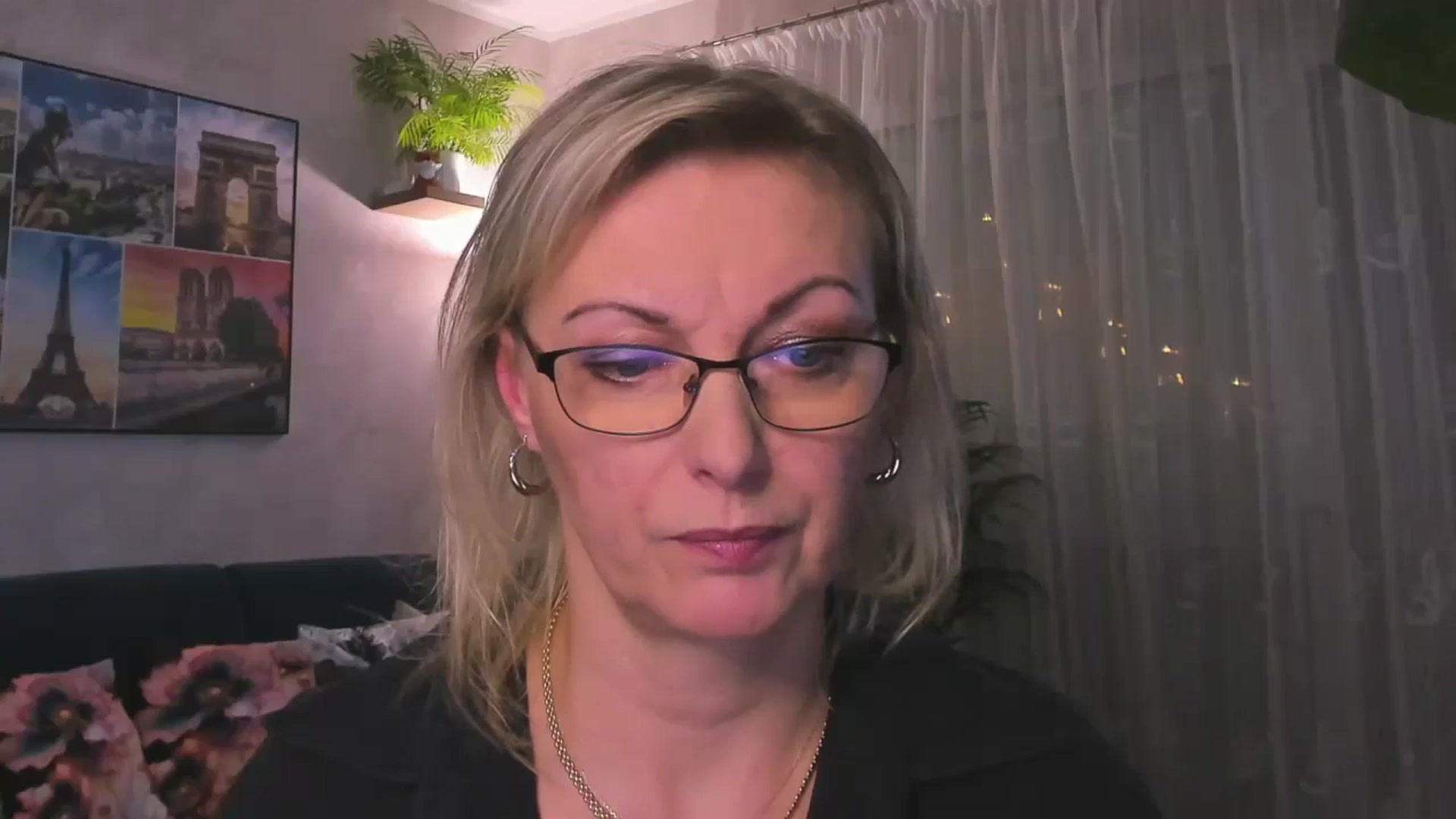 Gallery image thumbnail from STARvanessa1's myfreecams stream on, 01/14/2025, 15:37 image 18 of 20