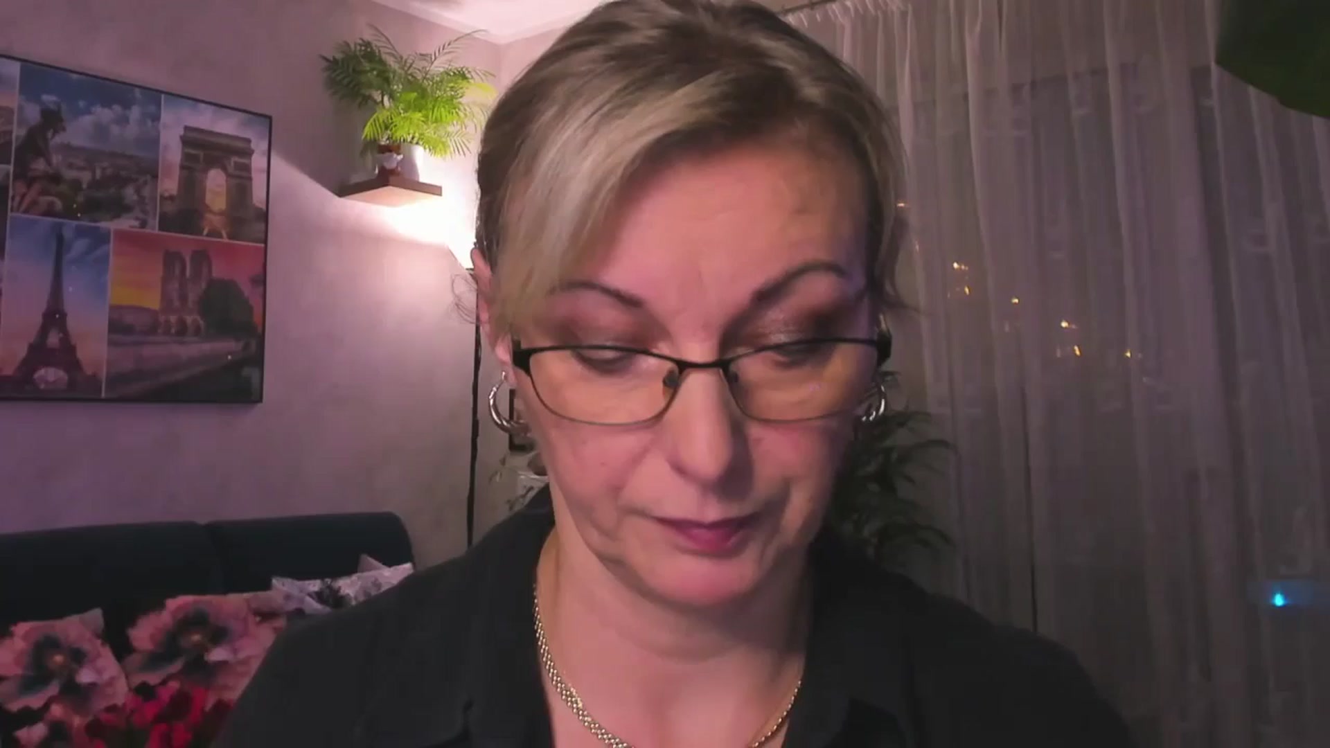 Gallery image thumbnail from STARvanessa1's myfreecams stream on, 01/14/2025, 20:14 image 2 of 20