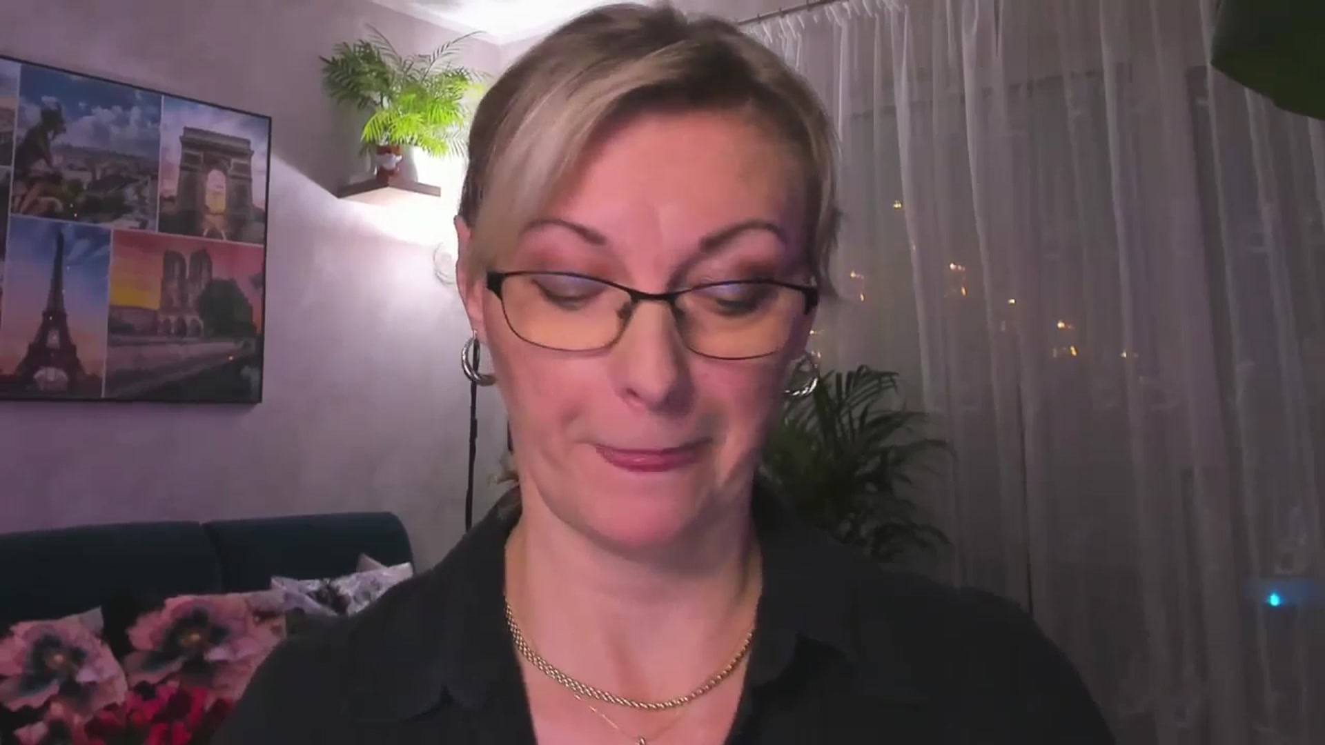 Gallery image thumbnail from STARvanessa1's myfreecams stream on, 01/14/2025, 20:14 image 11 of 20