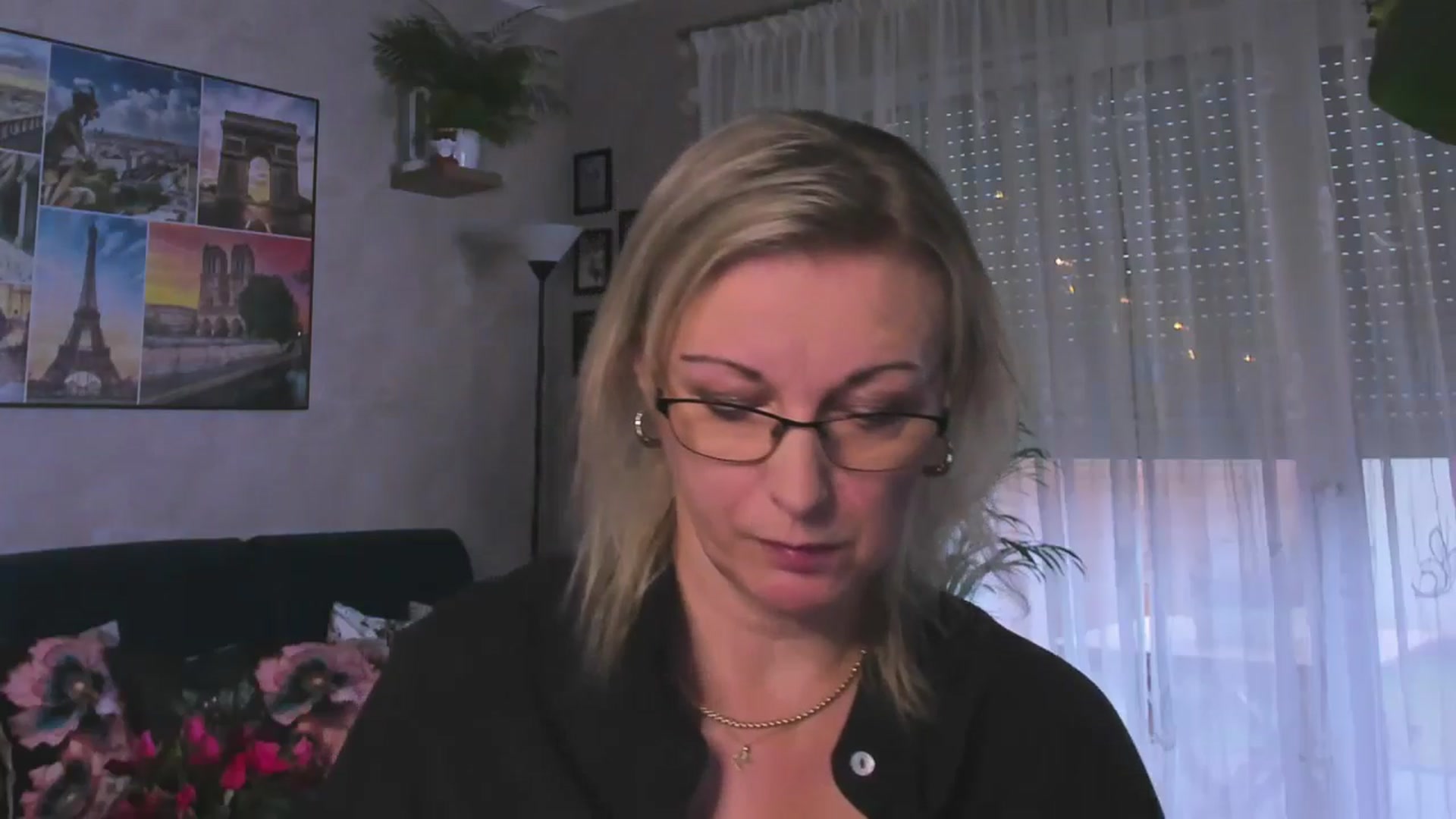 Gallery image thumbnail from STARvanessa1's myfreecams stream on, 01/16/2025, 15:54 image 2 of 20