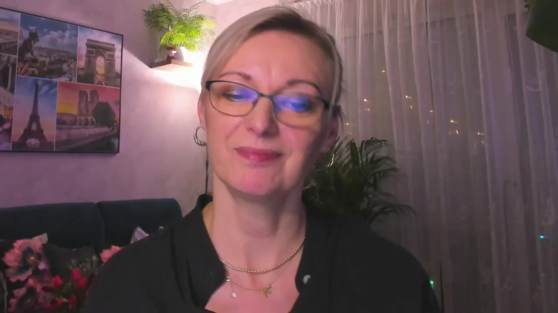 Gallery image thumbnail from STARvanessa1's myfreecams stream on, 01/16/2025, 19:42 image 1 of 20