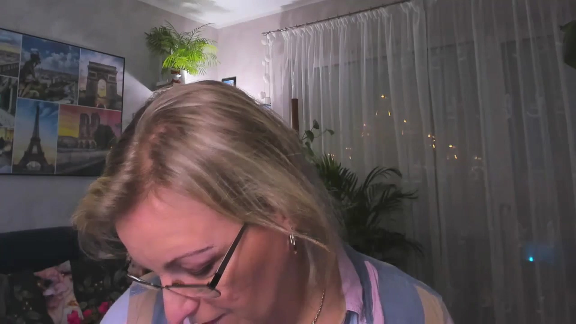 Gallery image thumbnail from STARvanessa1's myfreecams stream on, 01/21/2025, 17:13 image 7 of 20
