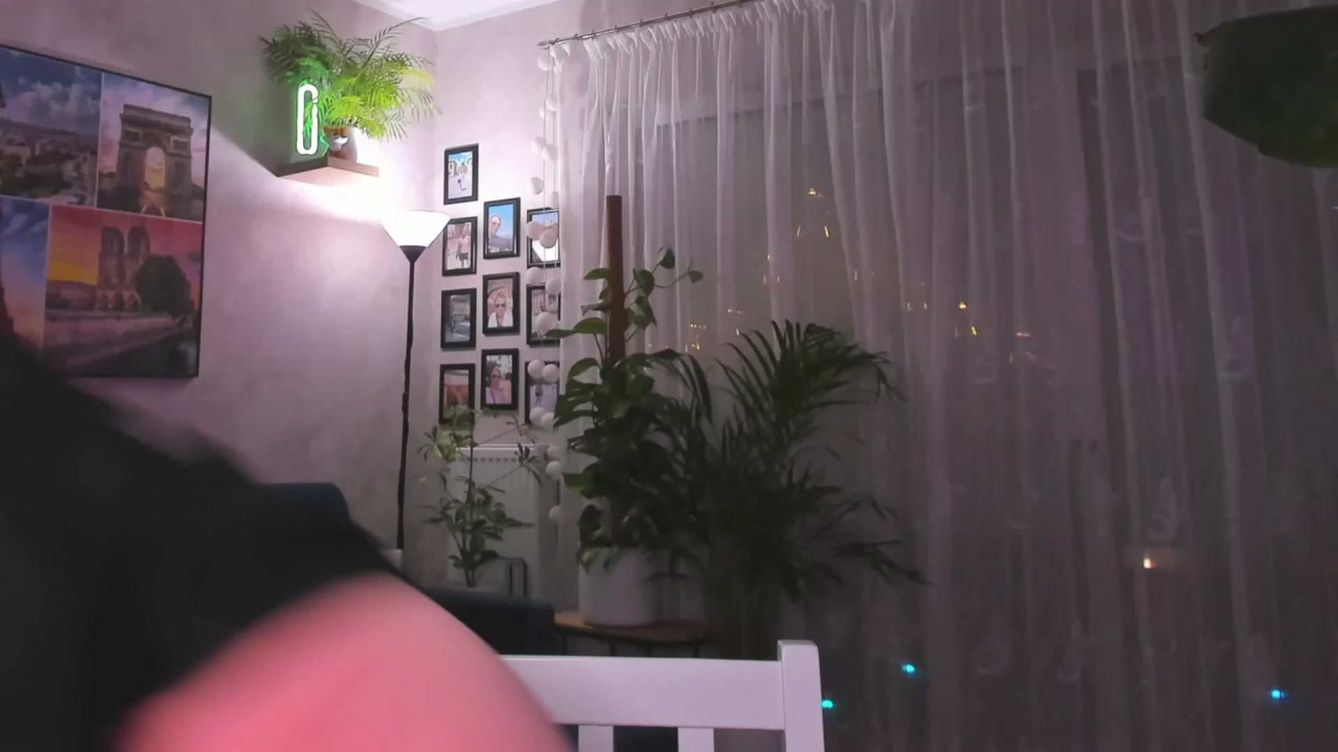 Gallery image thumbnail from STARvanessa1's myfreecams stream on, 01/22/2025, 18:39 image 8 of 20