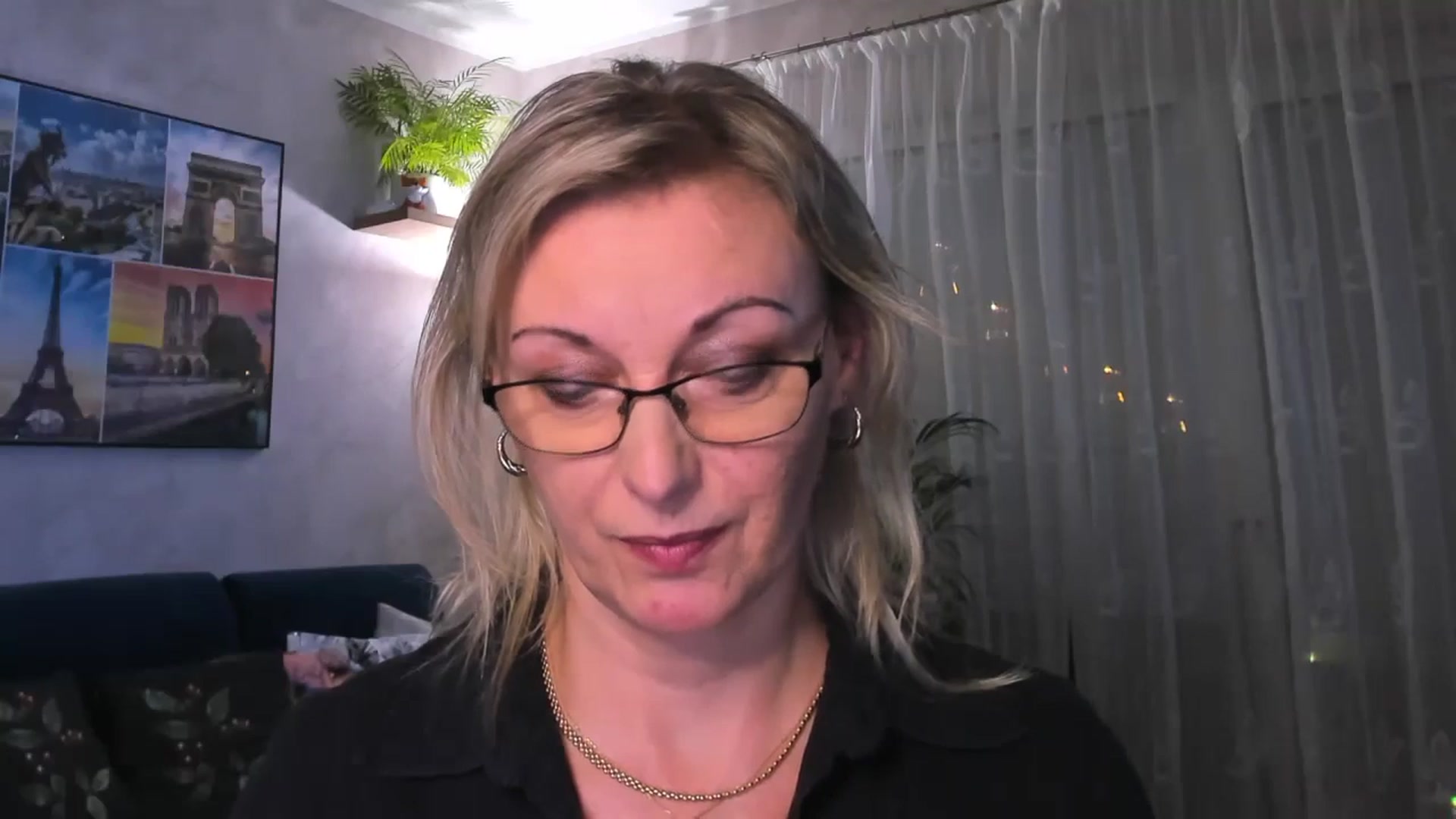 Gallery image thumbnail from STARvanessa1's myfreecams stream on, 01/27/2025, 19:04 image 5 of 20