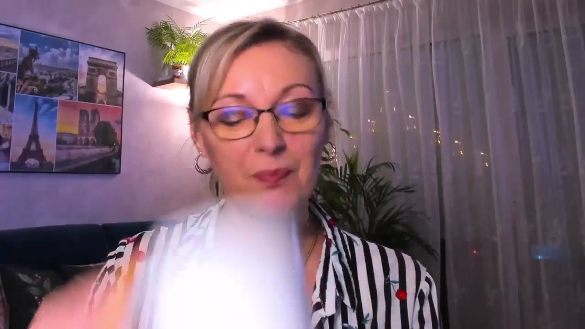 Gallery image thumbnail from STARvanessa1's myfreecams stream on, 01/28/2025, 21:01 image 10 of 20