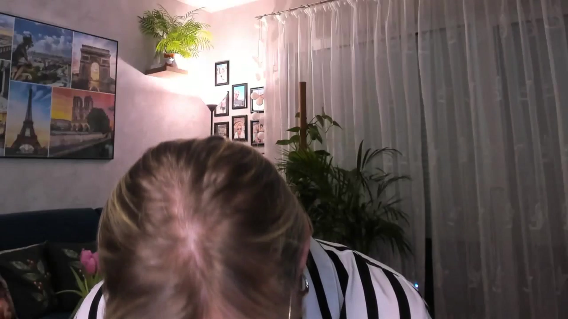 Gallery image thumbnail from STARvanessa1's myfreecams stream on, 01/30/2025, 18:05 image 13 of 20
