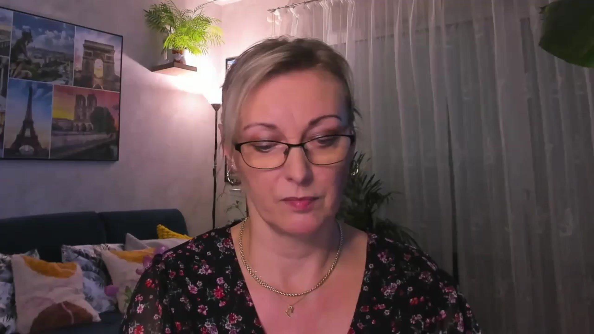 Gallery image thumbnail from STARvanessa1's myfreecams stream on, 02/03/2025, 19:00 image 19 of 20