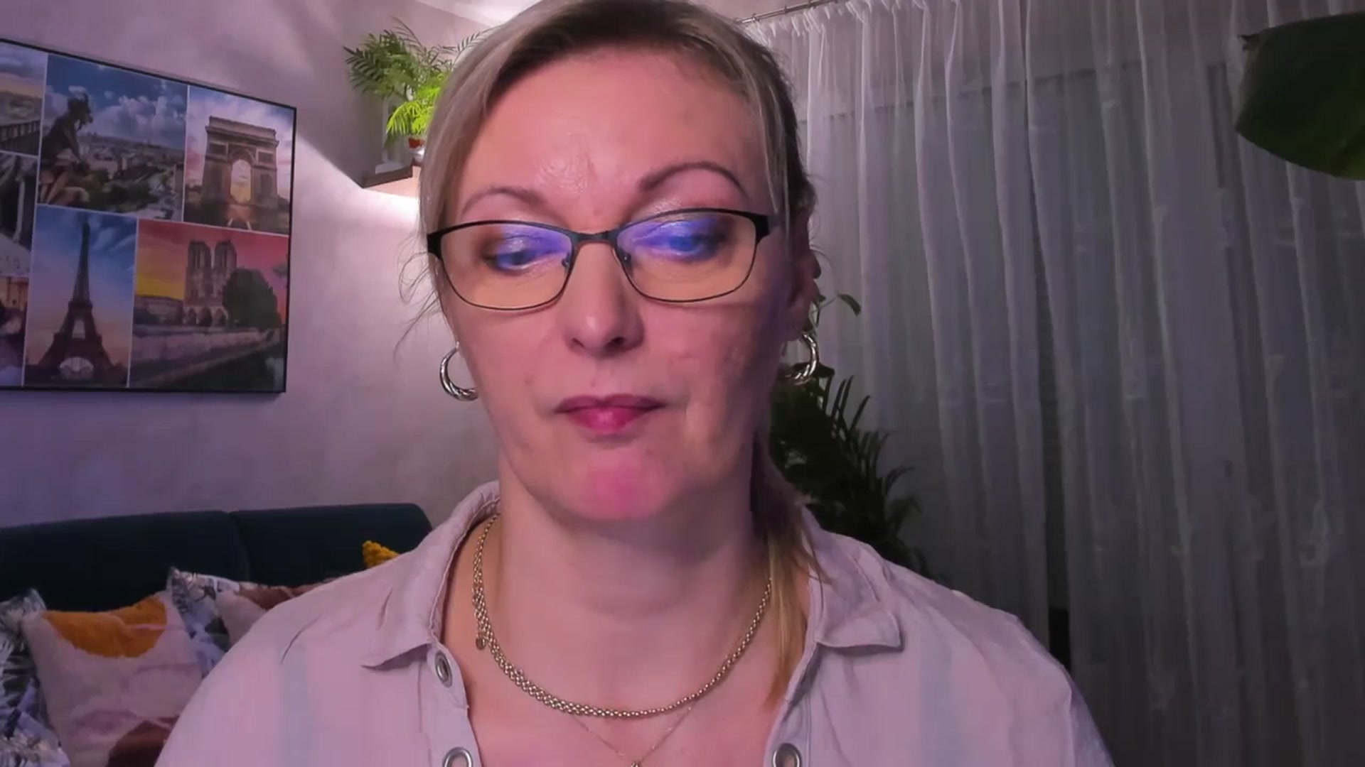 Gallery image thumbnail from STARvanessa1's myfreecams stream on, 02/05/2025, 20:11 image 16 of 20