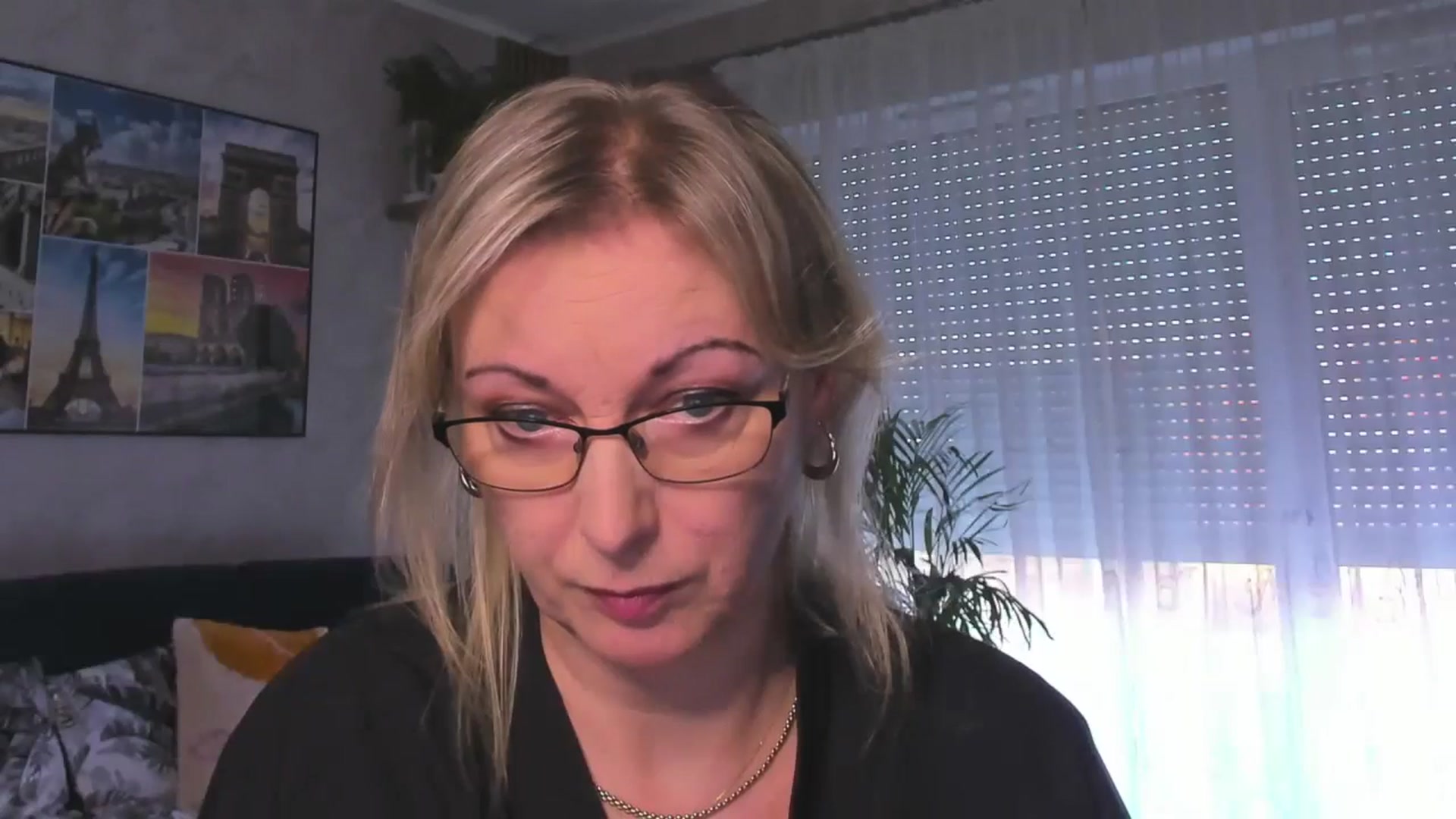 Gallery image thumbnail from STARvanessa1's myfreecams stream on, 02/11/2025, 15:42 image 4 of 20