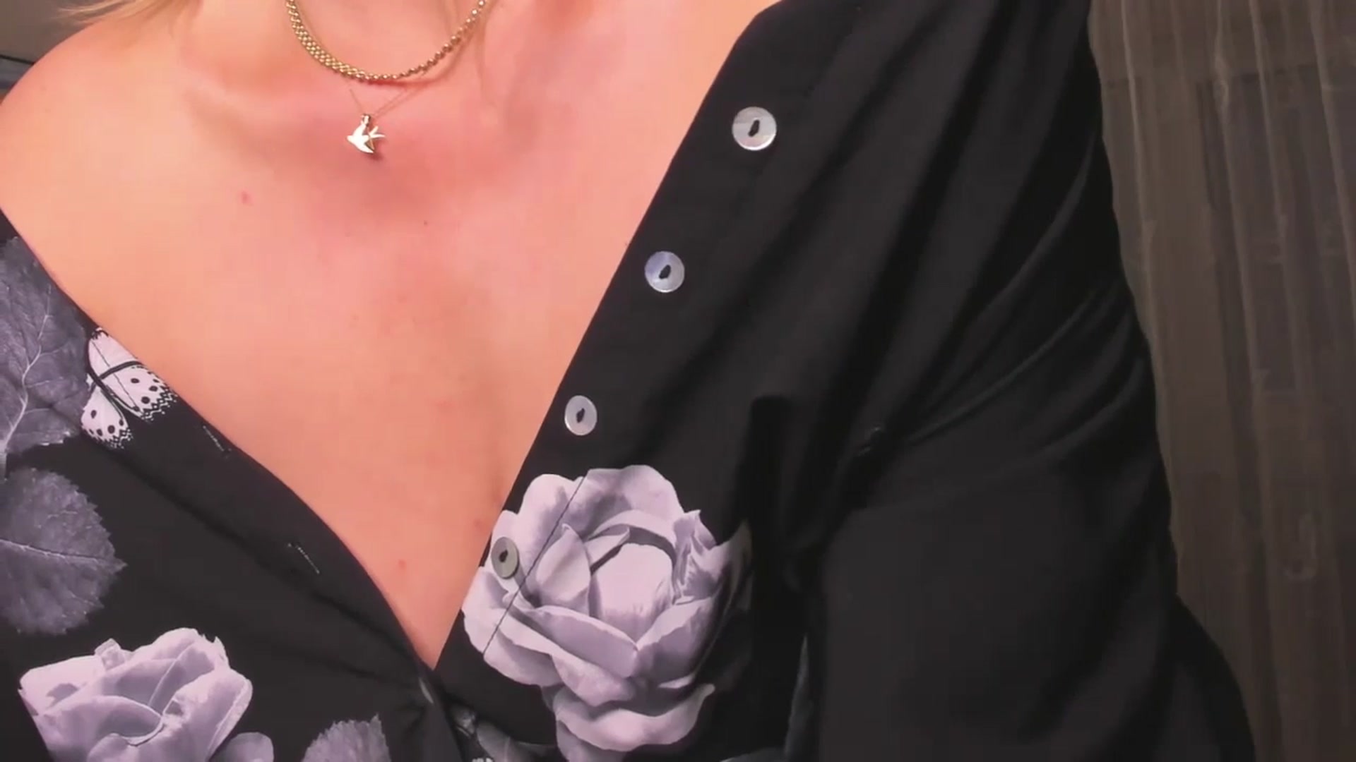 Gallery image thumbnail from STARvanessa1's myfreecams stream on, 02/11/2025, 17:23 image 9 of 20