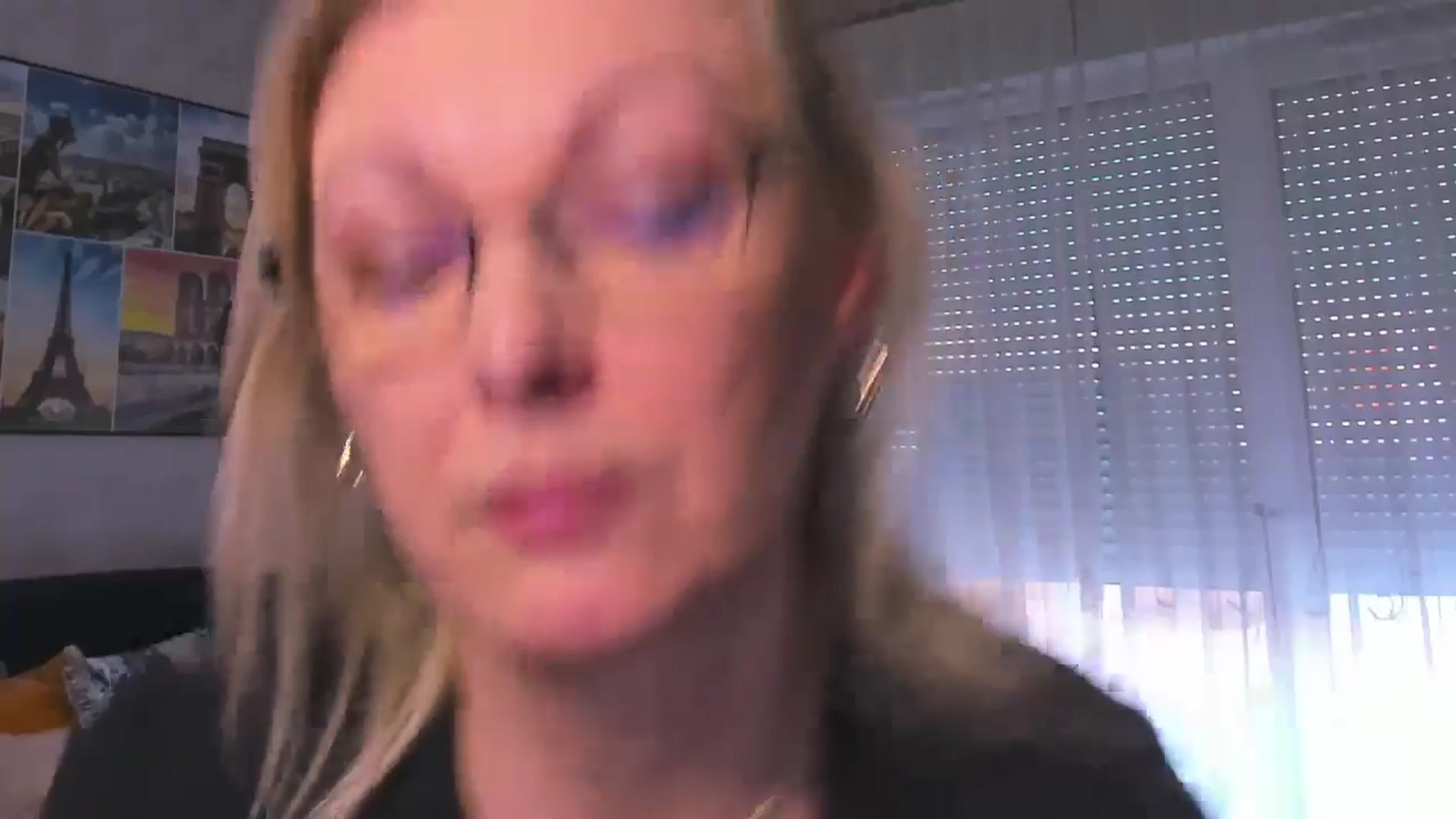 Gallery image thumbnail from STARvanessa1's myfreecams stream on, 02/16/2025, 15:50 image 14 of 20