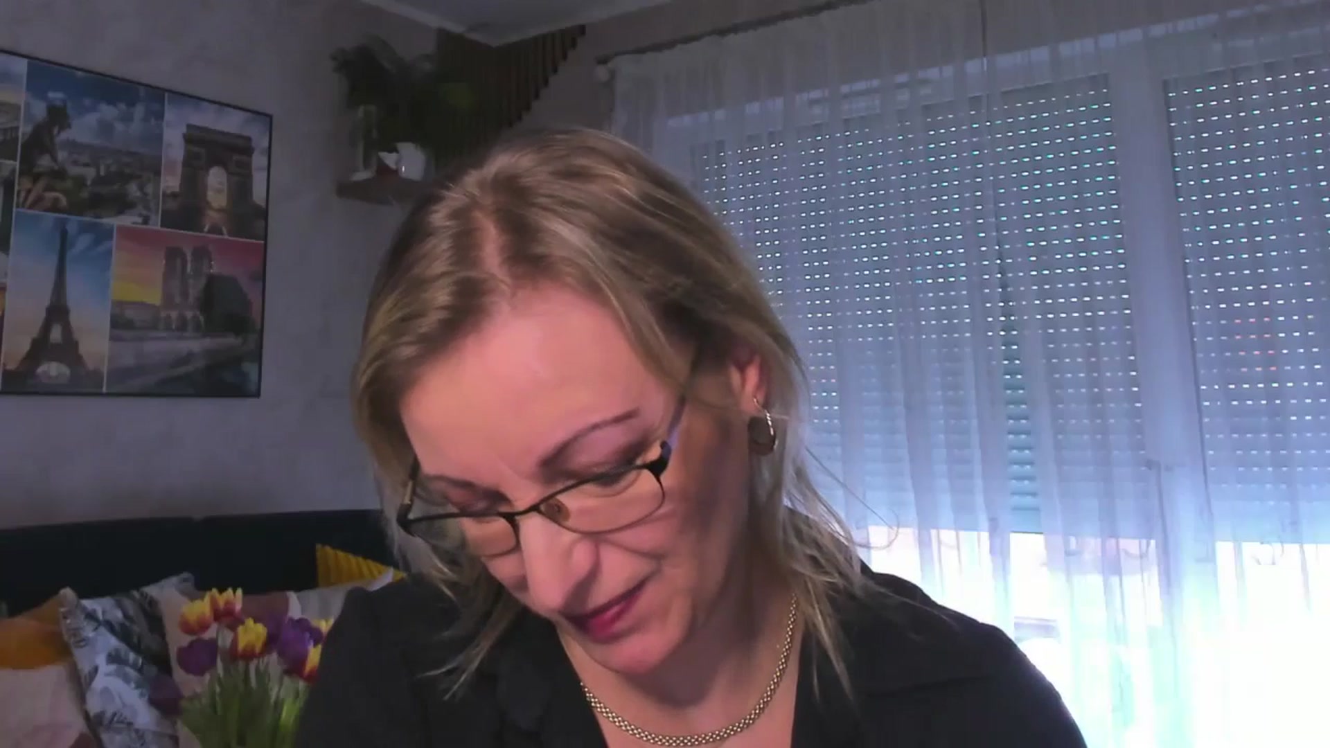 Gallery image thumbnail from STARvanessa1's myfreecams stream on, 02/16/2025, 15:50 image 10 of 20