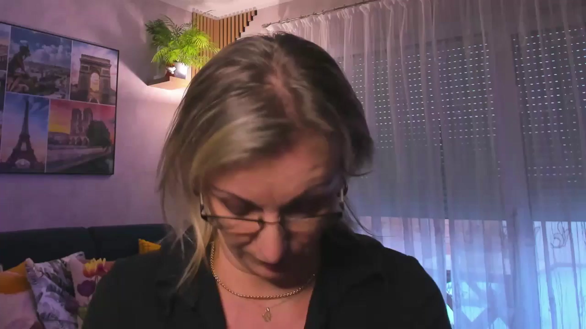 Gallery image thumbnail from STARvanessa1's myfreecams stream on, 02/16/2025, 17:26 image 2 of 20