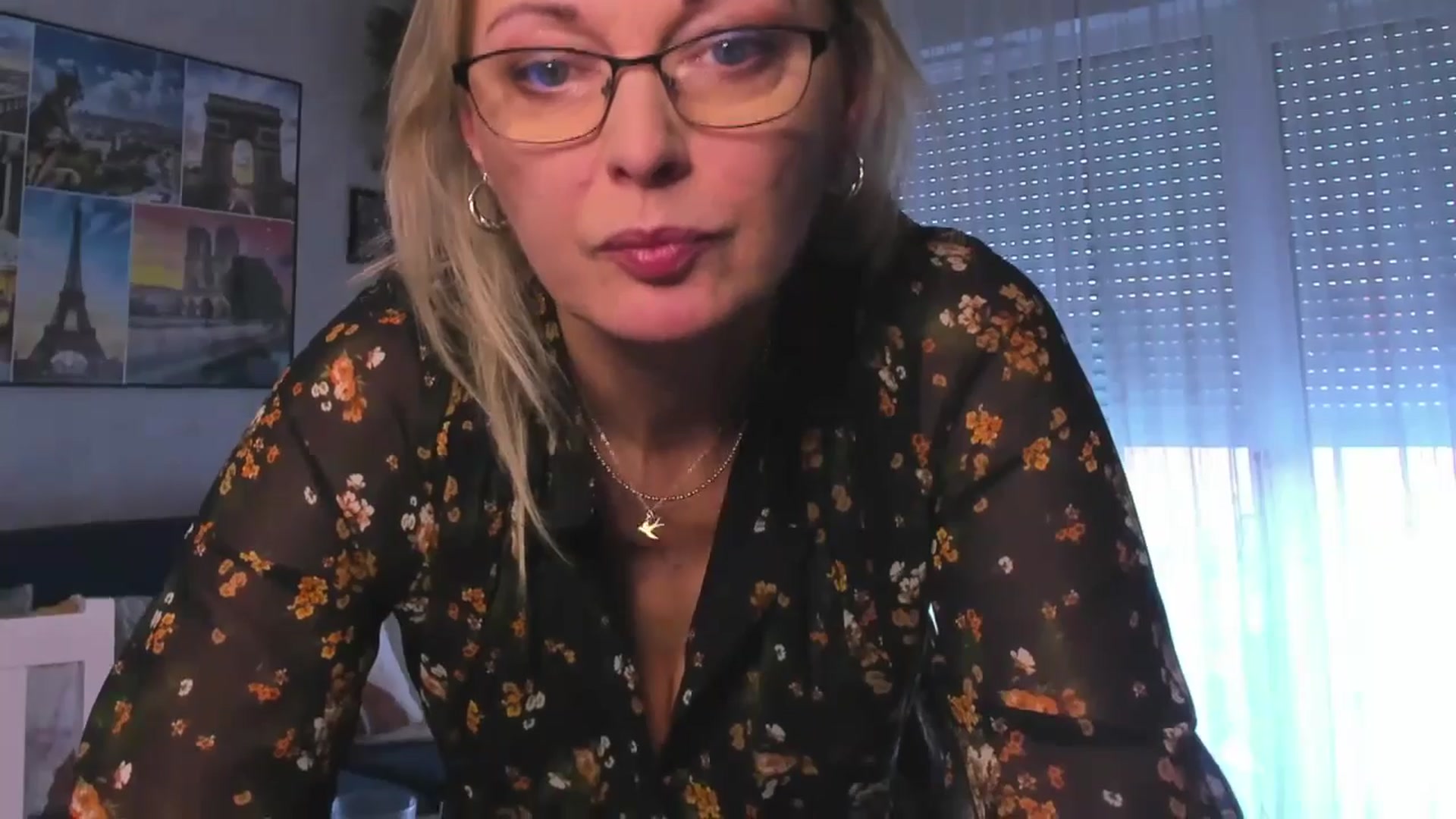 Gallery image thumbnail from STARvanessa1's myfreecams stream on, 02/18/2025, 15:20 image 18 of 20