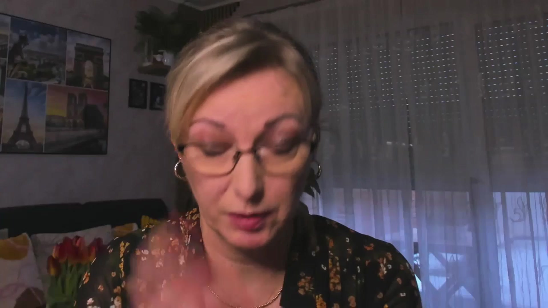 Gallery image thumbnail from STARvanessa1's myfreecams stream on, 02/18/2025, 17:08 image 10 of 20