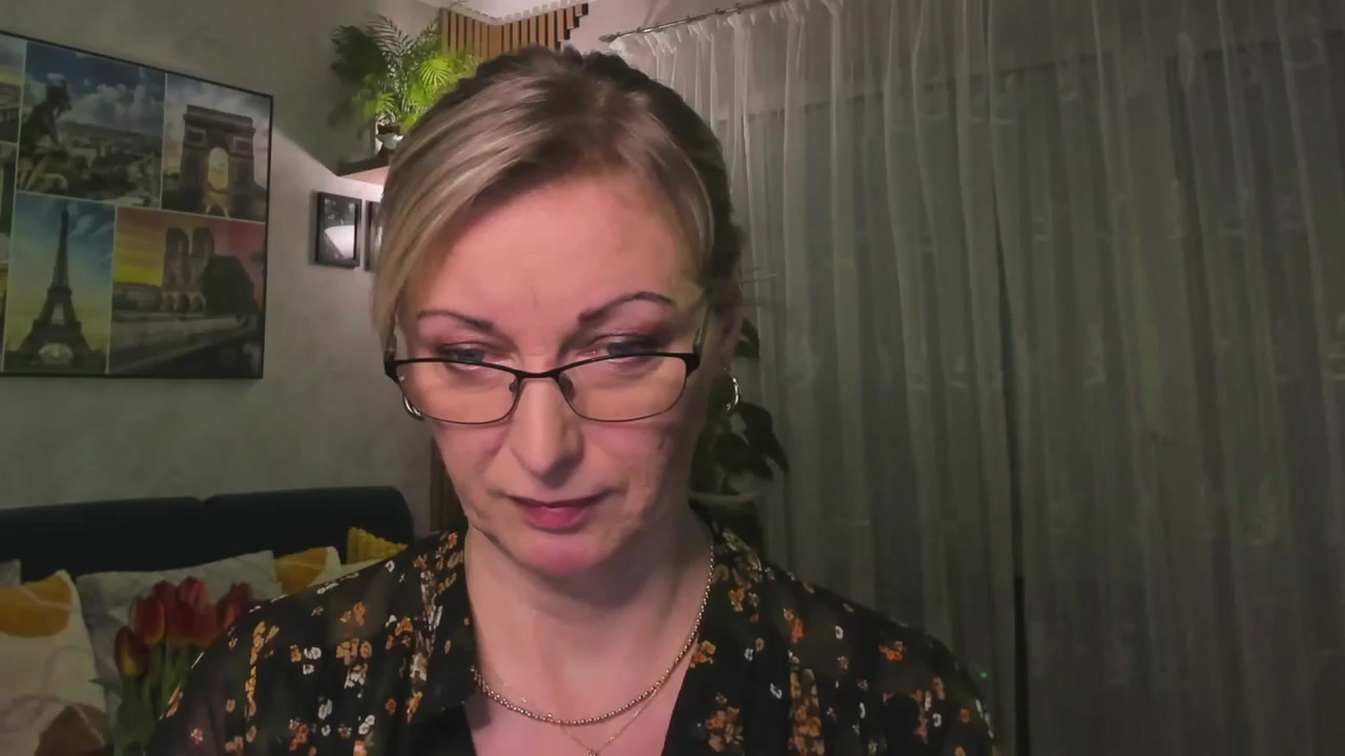 Gallery image thumbnail from STARvanessa1's myfreecams stream on, 02/18/2025, 18:22 image 15 of 20