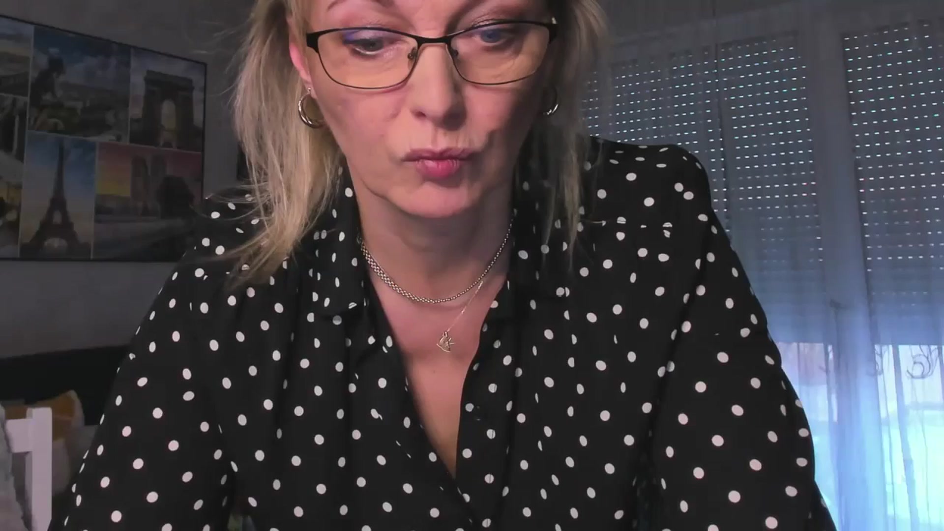 Gallery image thumbnail from STARvanessa1's myfreecams stream on, 02/20/2025, 16:46 image 3 of 20