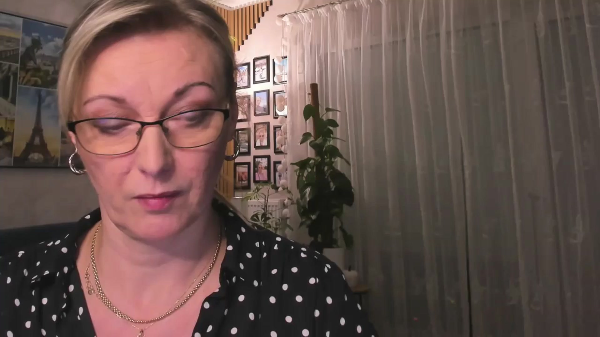 Gallery image thumbnail from STARvanessa1's myfreecams stream on, 02/20/2025, 18:40 image 1 of 20