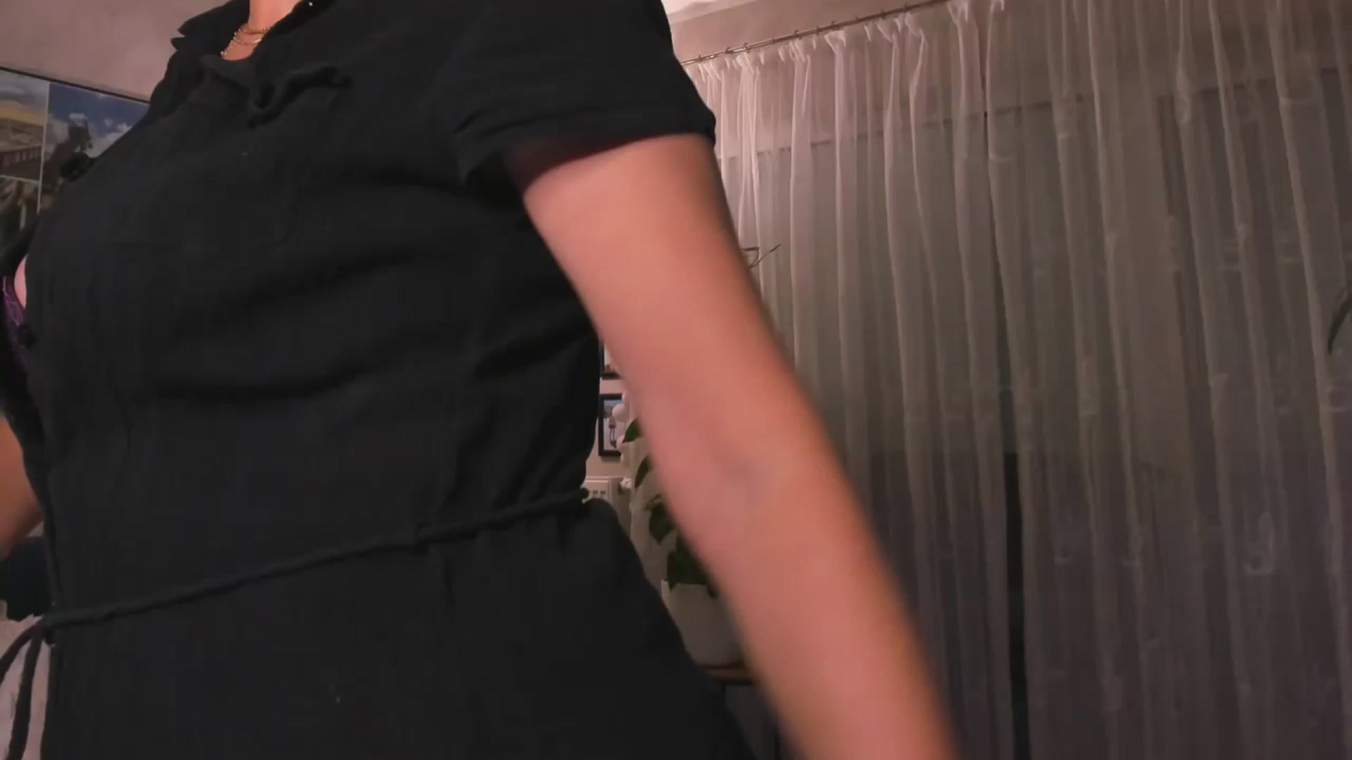 Gallery image thumbnail from STARvanessa1's myfreecams stream on, 03/06/2025, 17:10 image 18 of 20