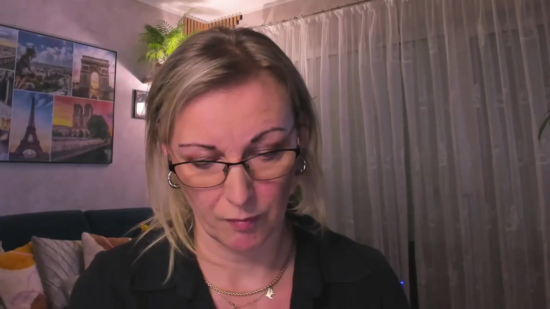 Gallery image thumbnail from STARvanessa1's myfreecams stream on, 03/06/2025, 18:38 image 1 of 20