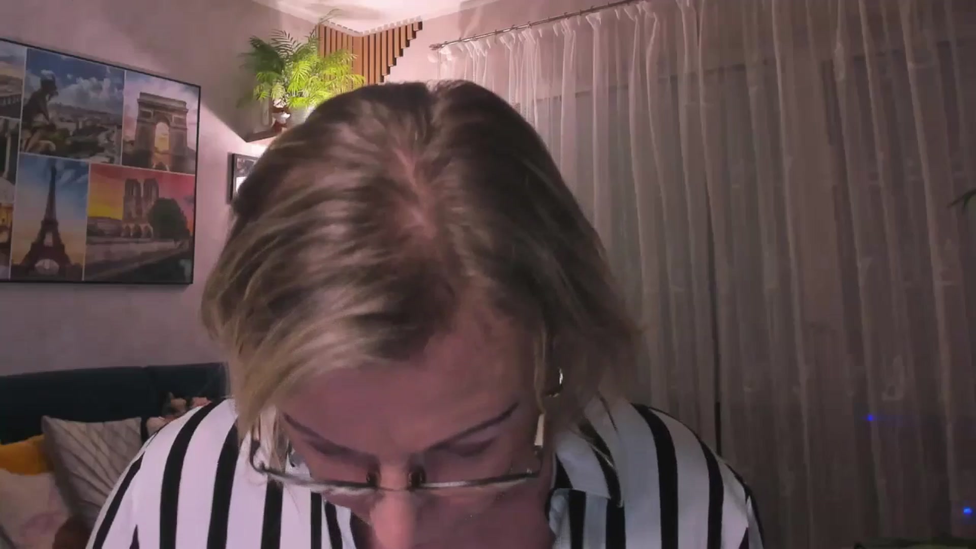Gallery image thumbnail from STARvanessa1's myfreecams stream on, 03/09/2025, 19:42 image 5 of 20