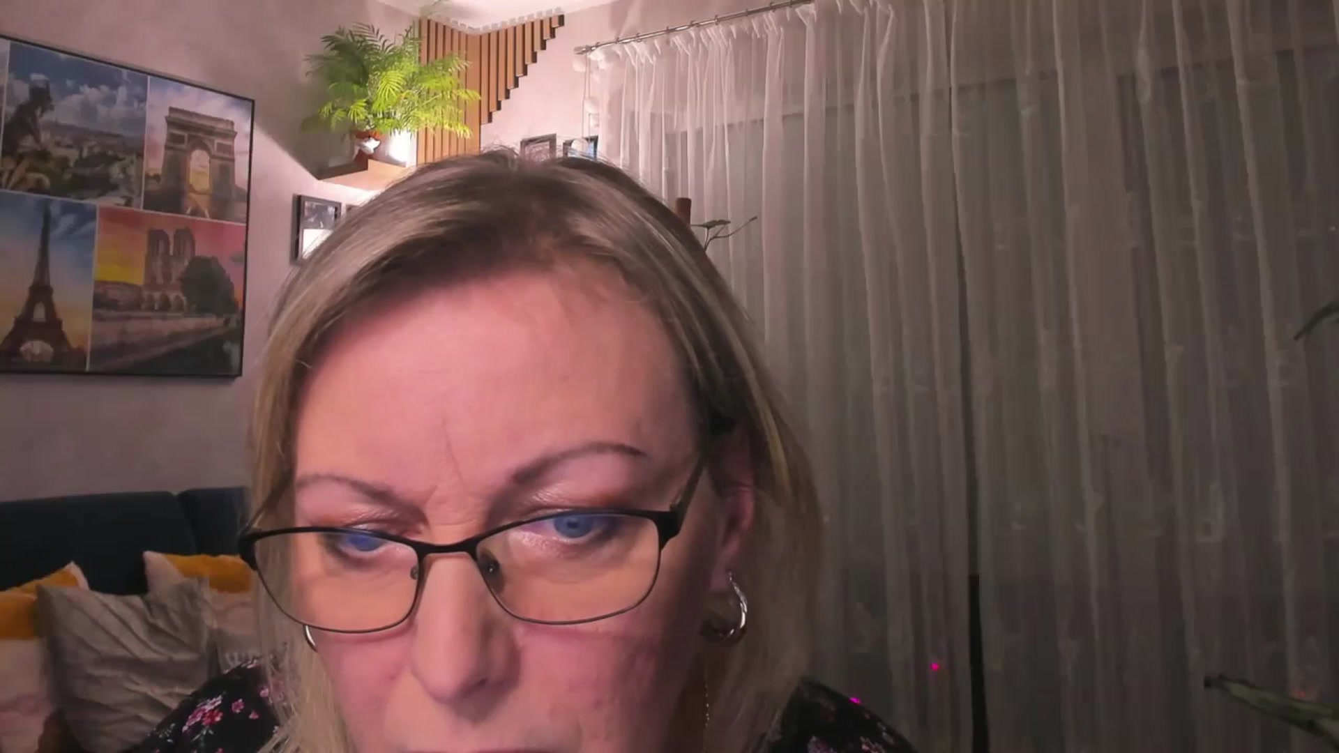 Gallery image thumbnail from STARvanessa1's myfreecams stream on, 03/11/2025, 20:58 image 3 of 20