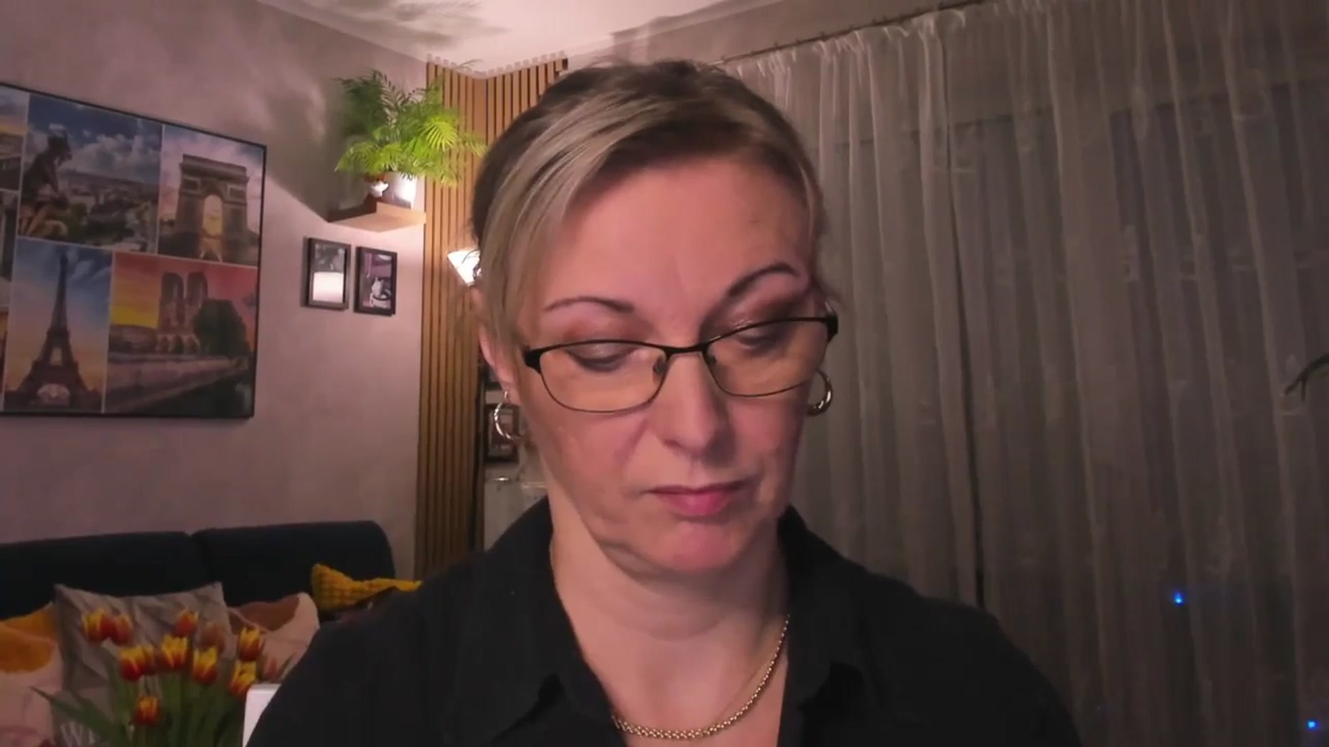 Gallery image thumbnail from STARvanessa1's myfreecams stream on, 03/16/2025, 20:32 image 7 of 20