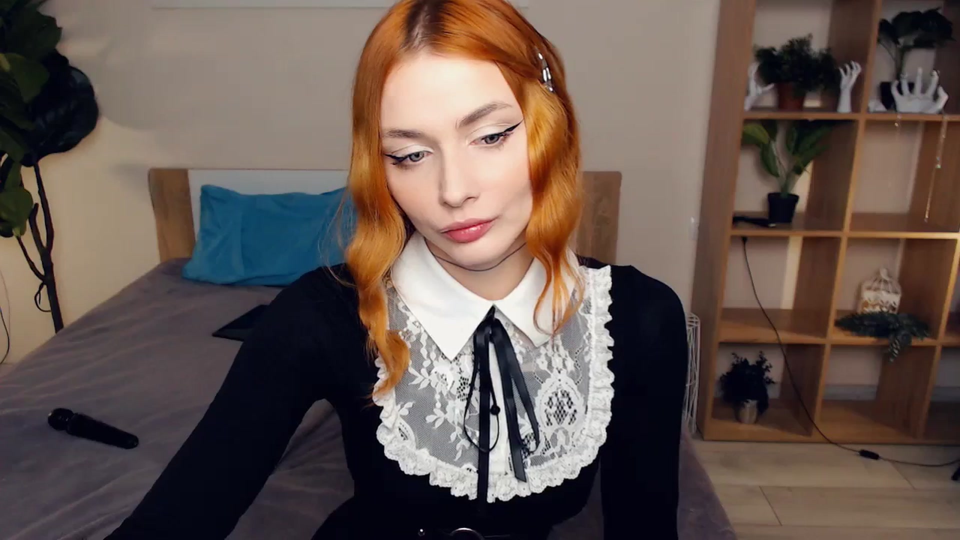 Gallery image thumbnail from STEs_Lover's myfreecams stream on, 12/17/2023, 24:07 image 10 of 20