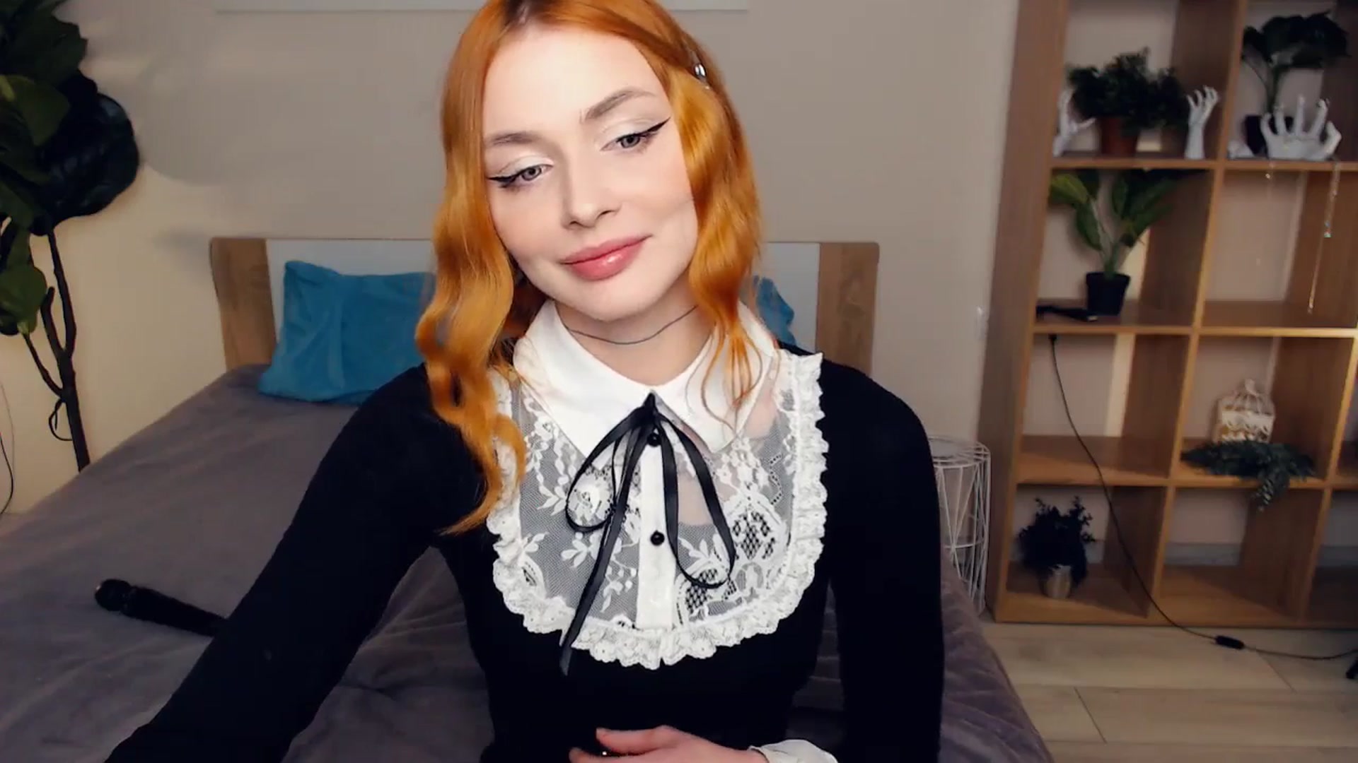Gallery image thumbnail from STEs_Lover's myfreecams stream on, 12/17/2023, 24:52 image 10 of 20