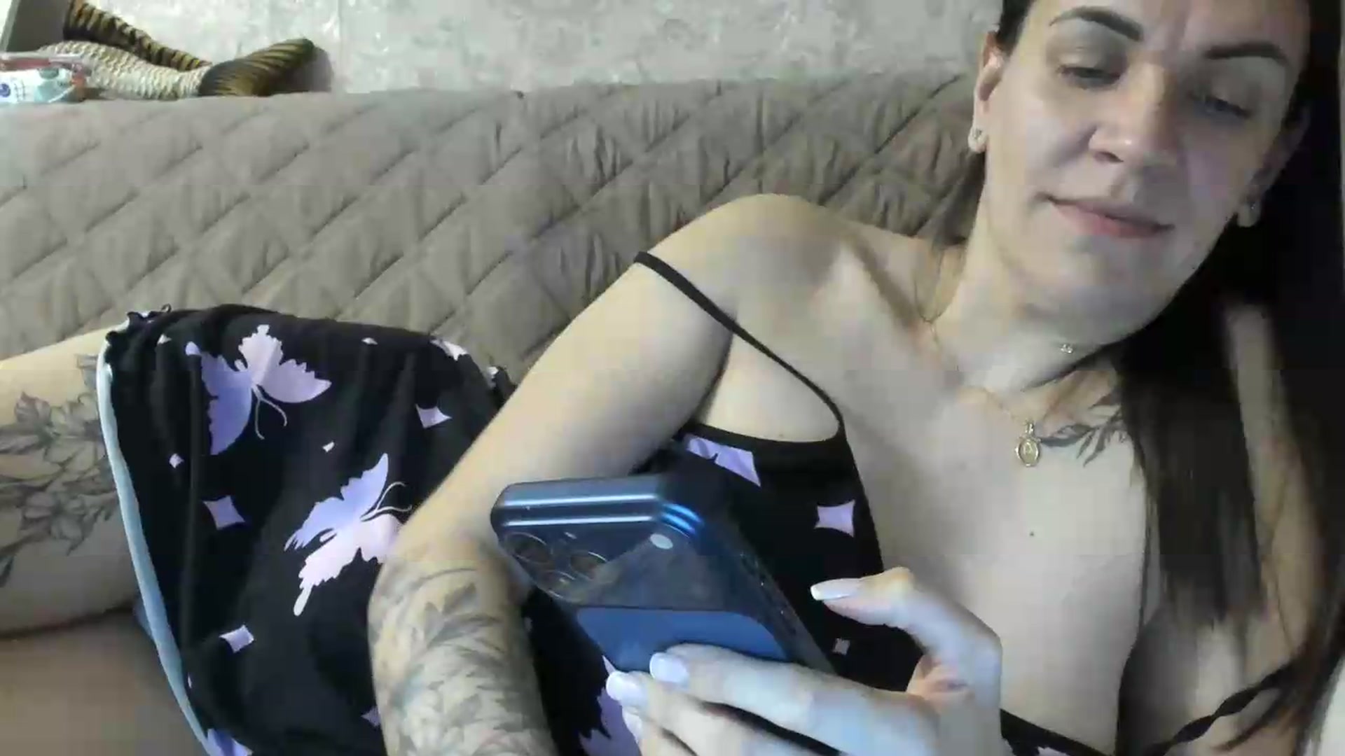 Gallery image thumbnail from SUNNyKiss_'s myfreecams stream on, 05/18/2026, 19:48 image 17 of 20