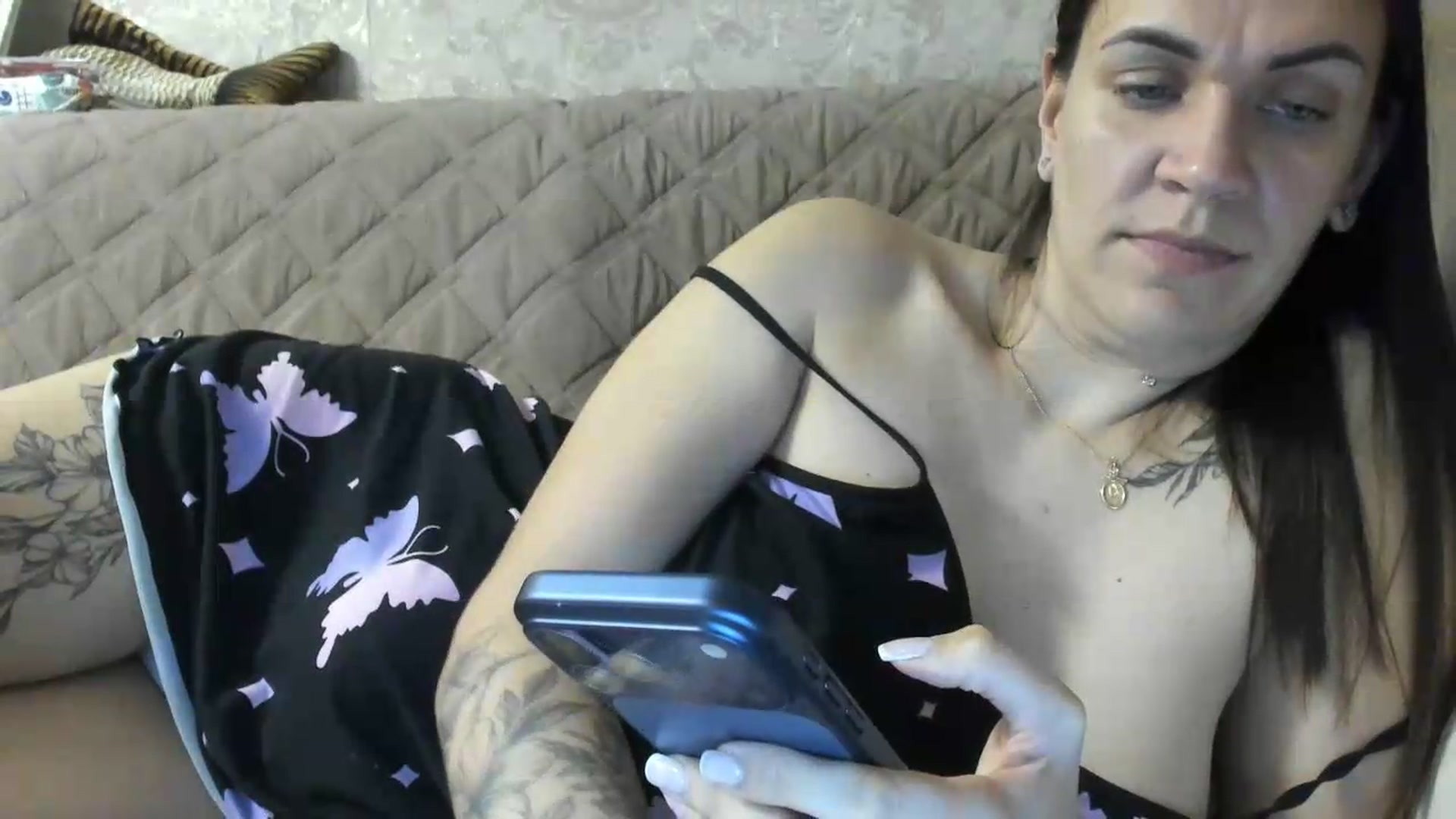 Gallery image thumbnail from SUNNyKiss_'s myfreecams stream on, 05/18/2026, 19:48 image 18 of 20