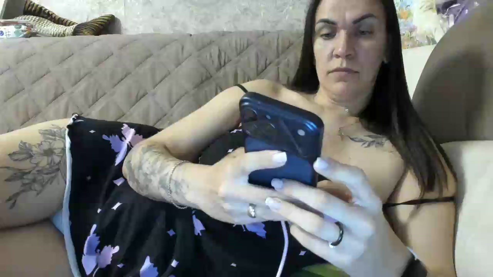 Gallery image thumbnail from SUNNyKiss_'s myfreecams stream on, 05/18/2026, 19:48 image 3 of 20