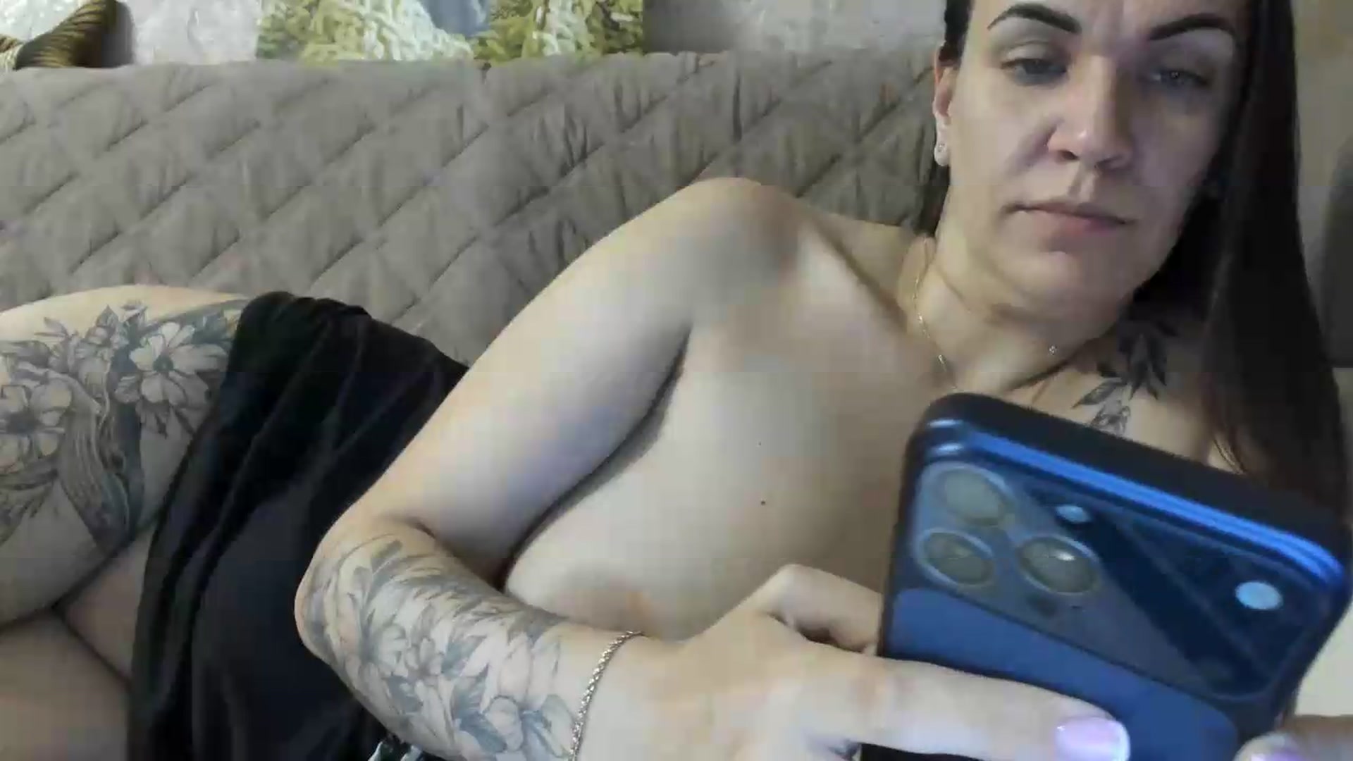 Gallery image thumbnail from SUNNyKiss_'s myfreecams stream on, 05/23/2026, 19:59 image 12 of 20